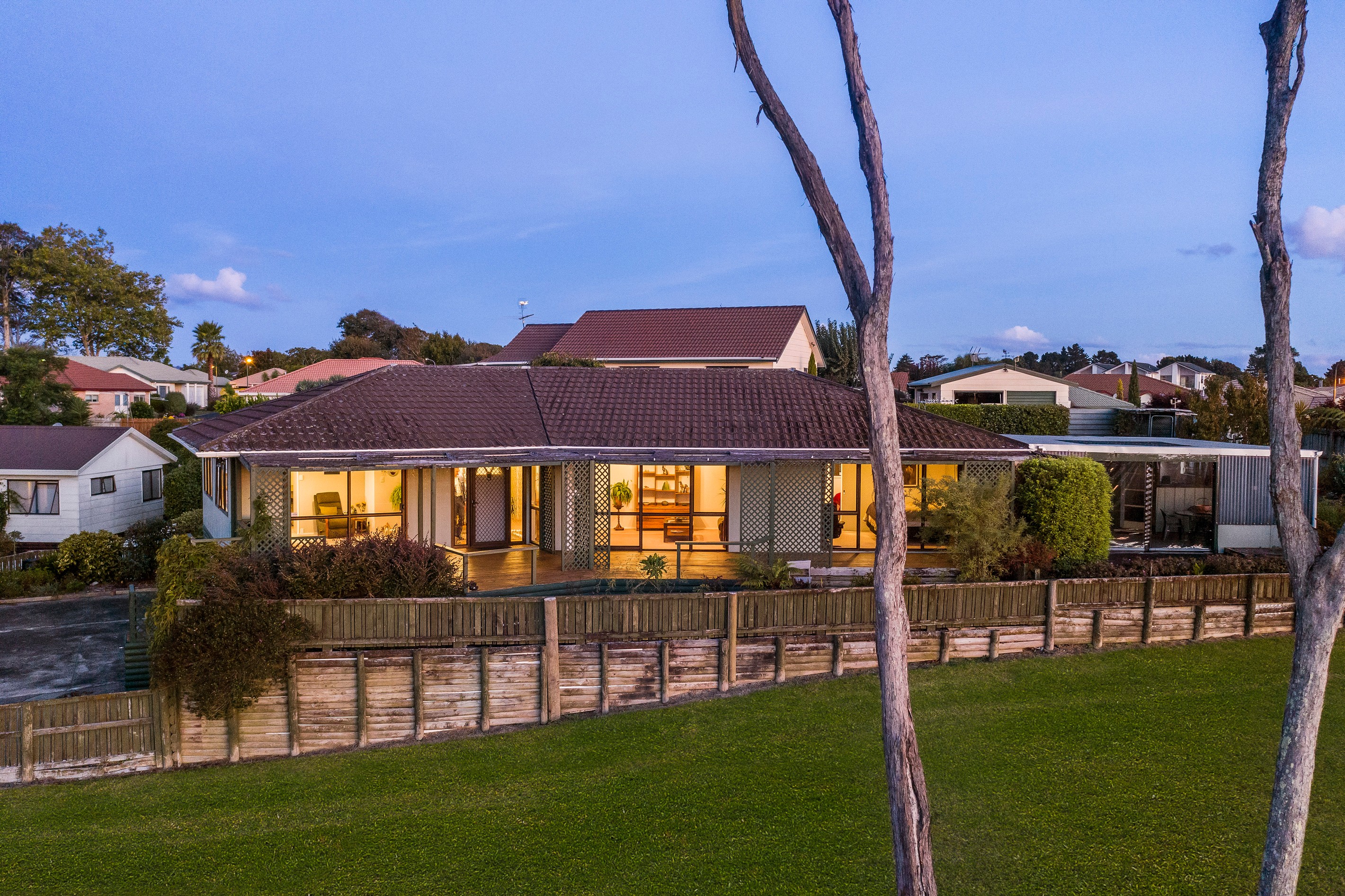 38 Bluewater Place, Wattle Downs, Manukau City