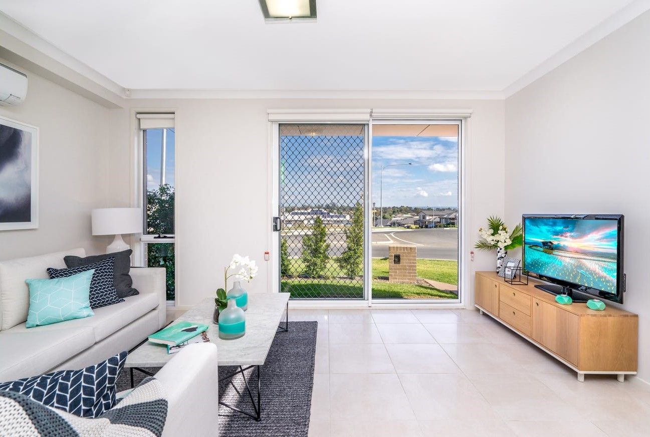 130 Liz Kernohan Drive, Elderslie, NSW 2570