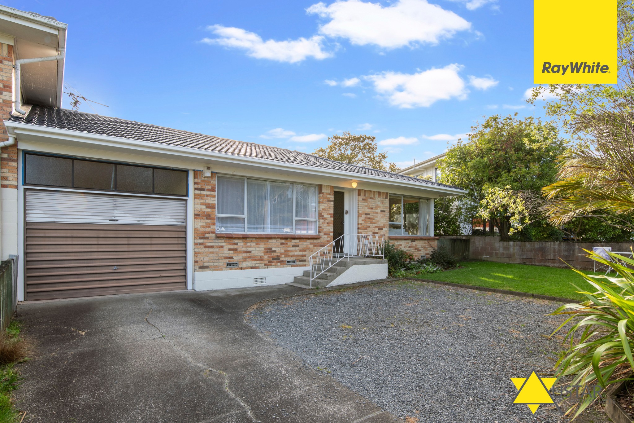 2a Ravenwood Drive, Forrest Hill, North Shore City