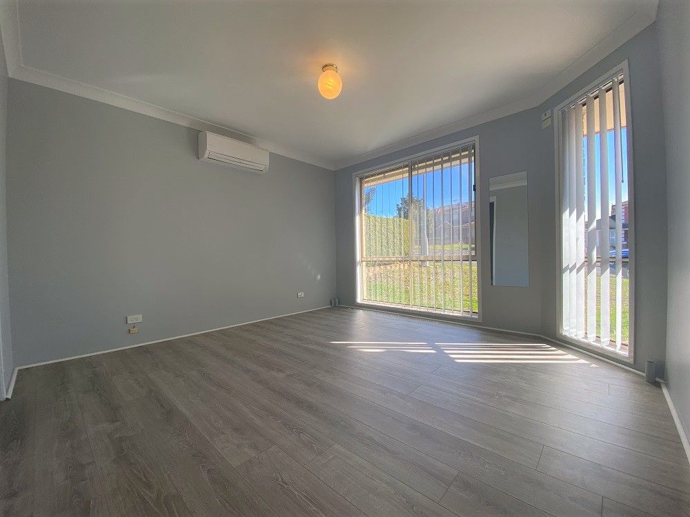 125 Englorie Park Drive, Glen Alpine, NSW 2560