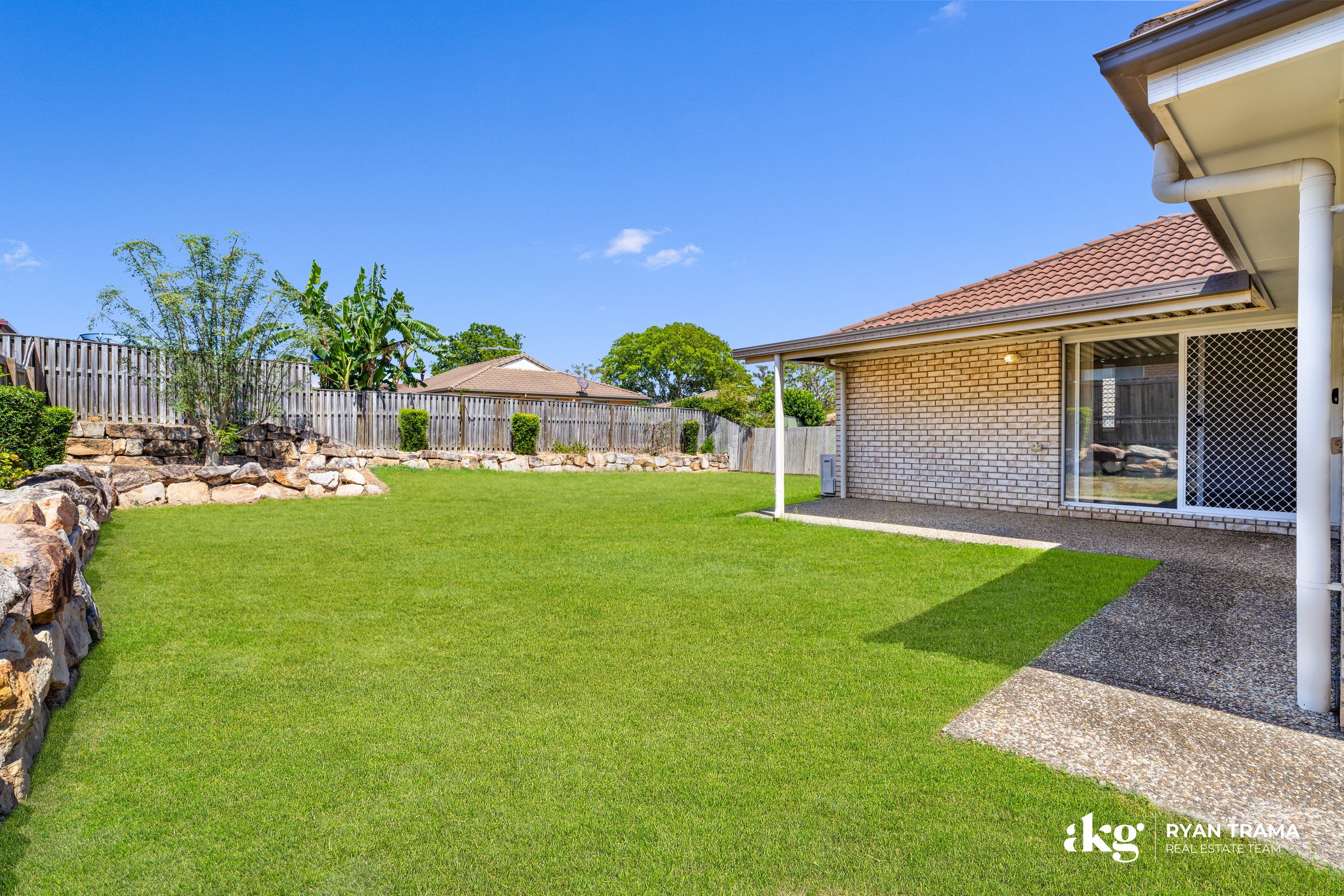 15 Dornoch Crescent — photo 3 of 29