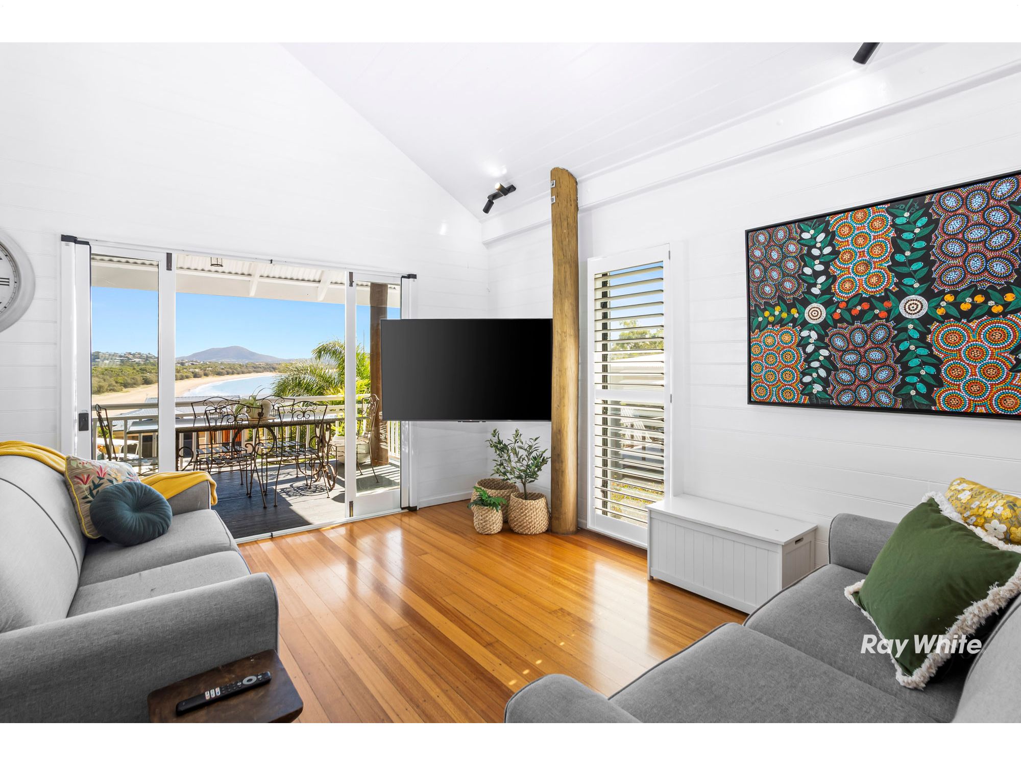 8 Rosslyn Close — photo 13 of 30
