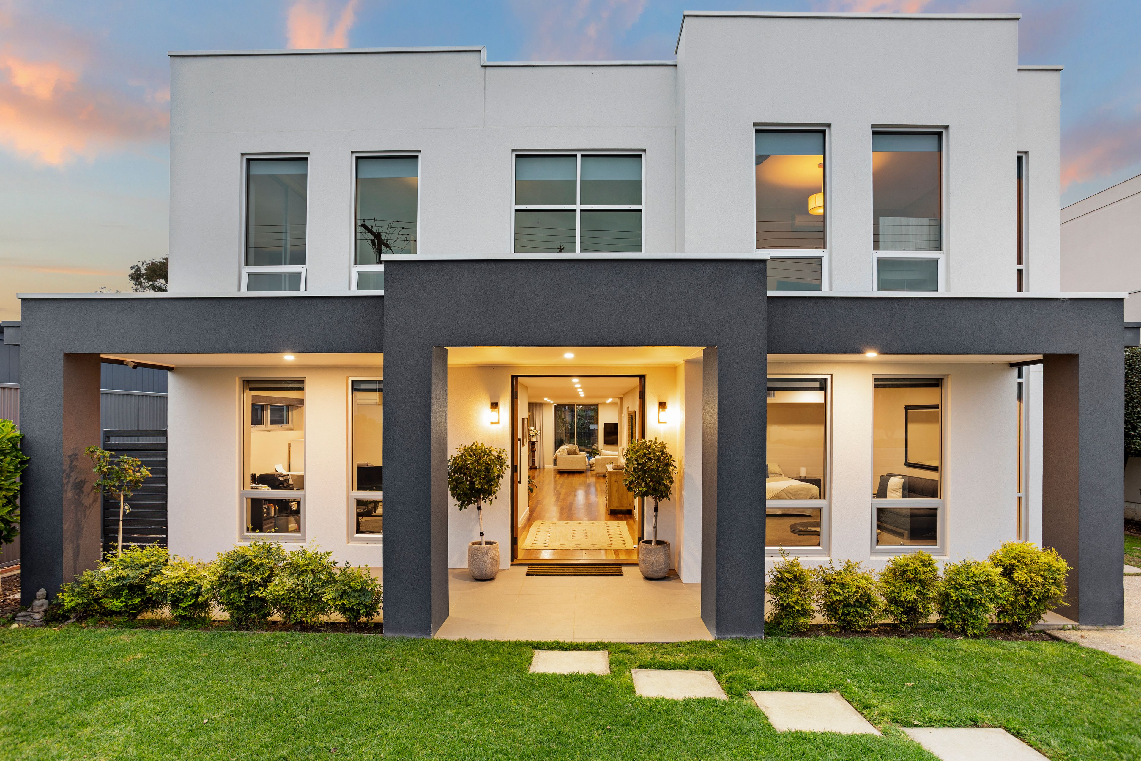 121 East Terrace — photo from Ray White Henley Beach