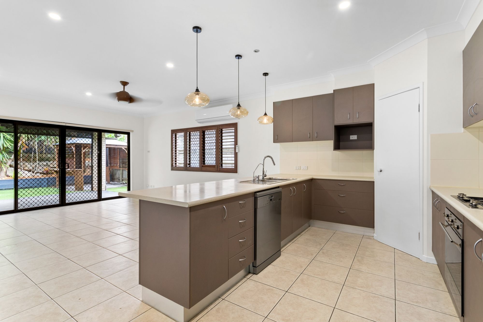 7 Rawlins Crescent, North Lakes, QLD 4509