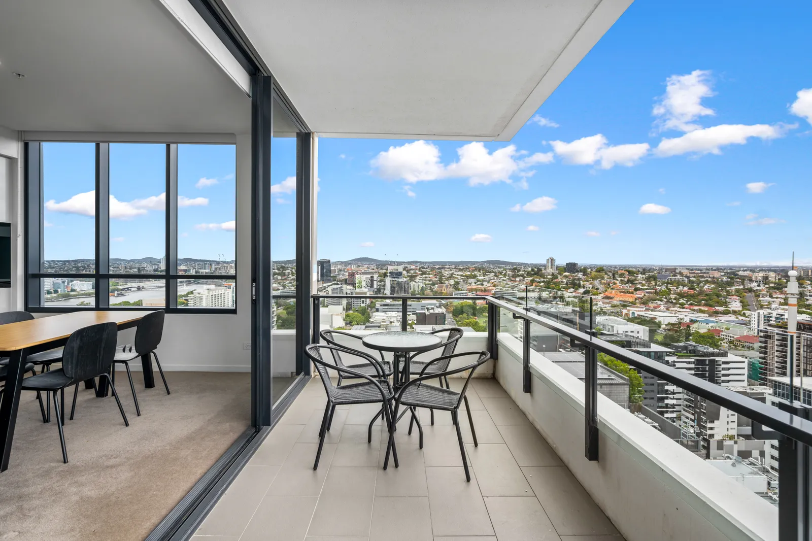 22606/28 Merivale Street, South Brisbane
