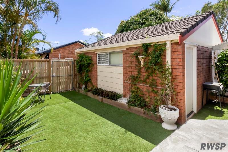 2/129 Sunshine Boulevard, Mermaid Waters, QLD 4218