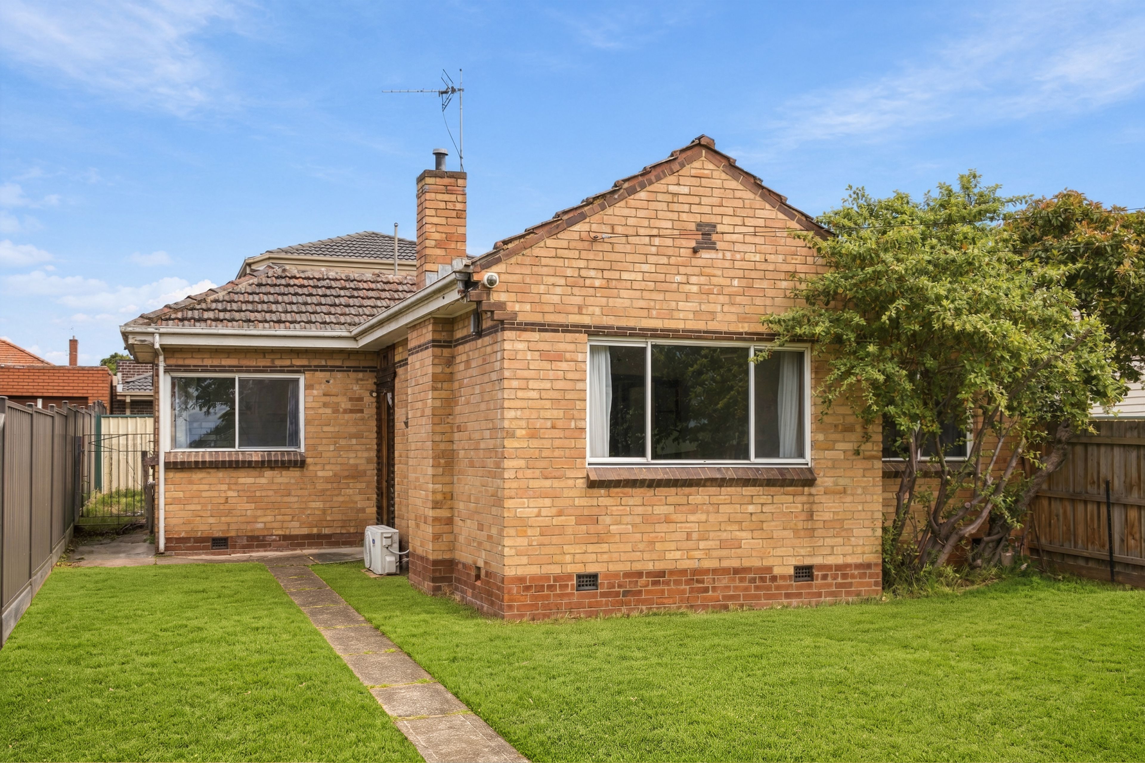 1/53 Howard Street — photo from Ray White Reservoir