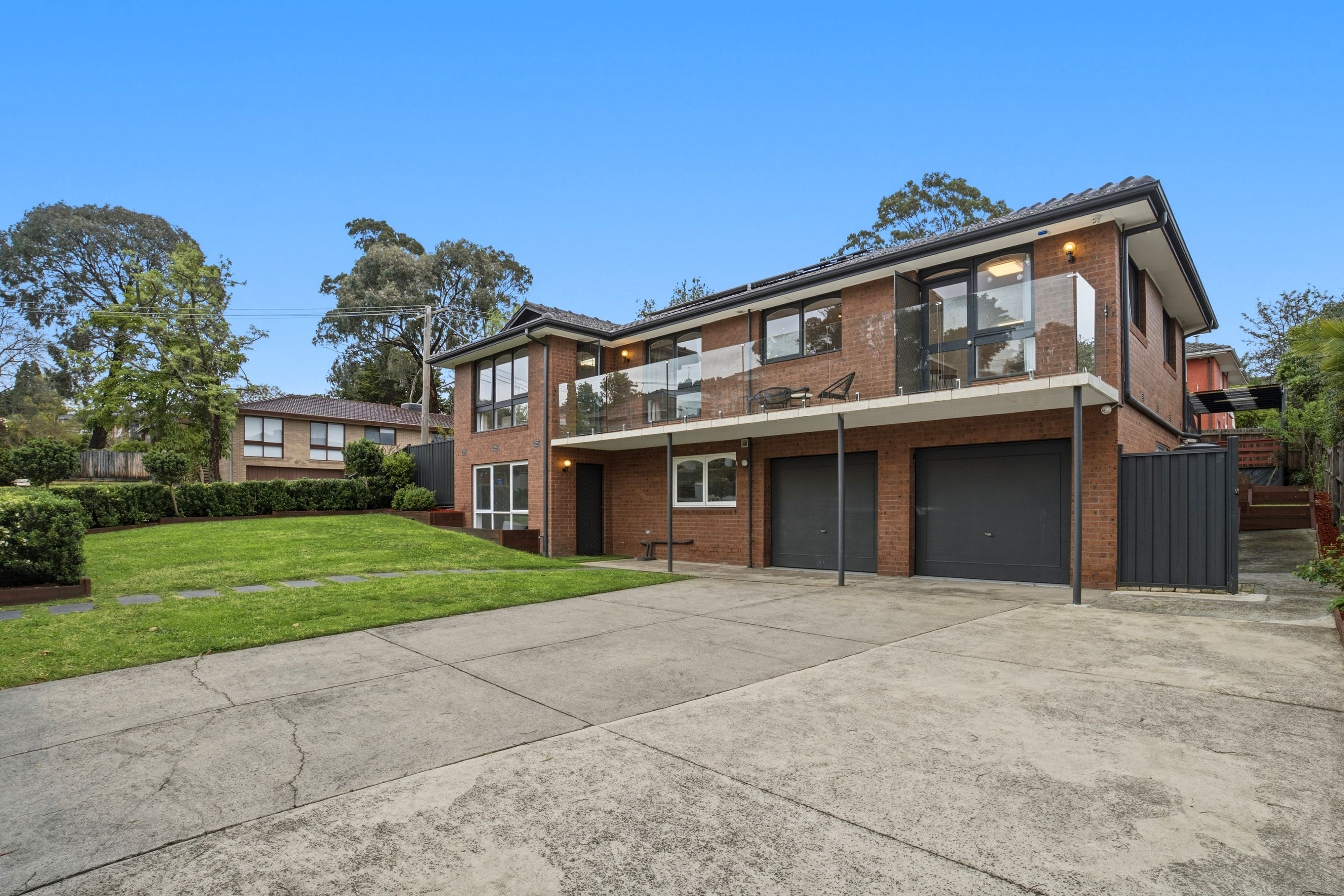 18 Singleton Road — photo 11 of 14