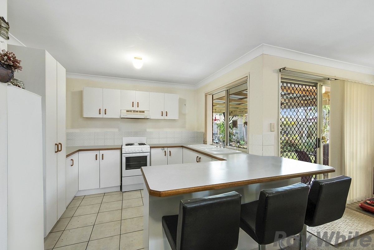 11 Emma Place, Deception Bay, QLD 4508