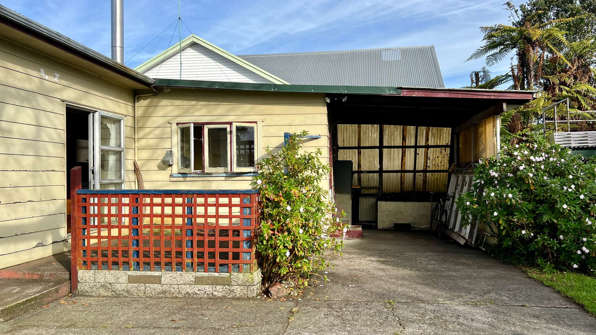 116 Derby Street photo 4