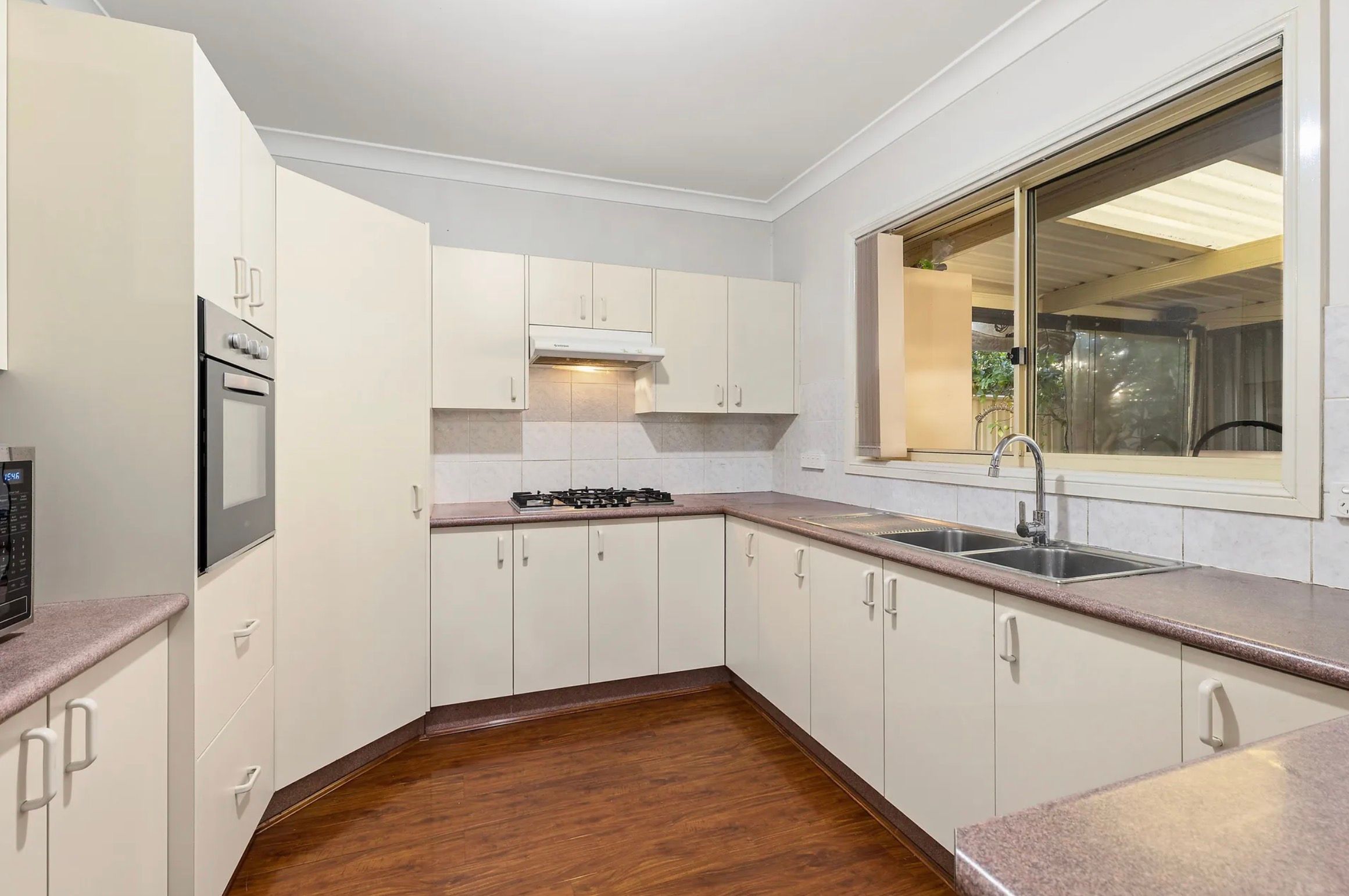 16a Singleton Street — photo 4 of 16