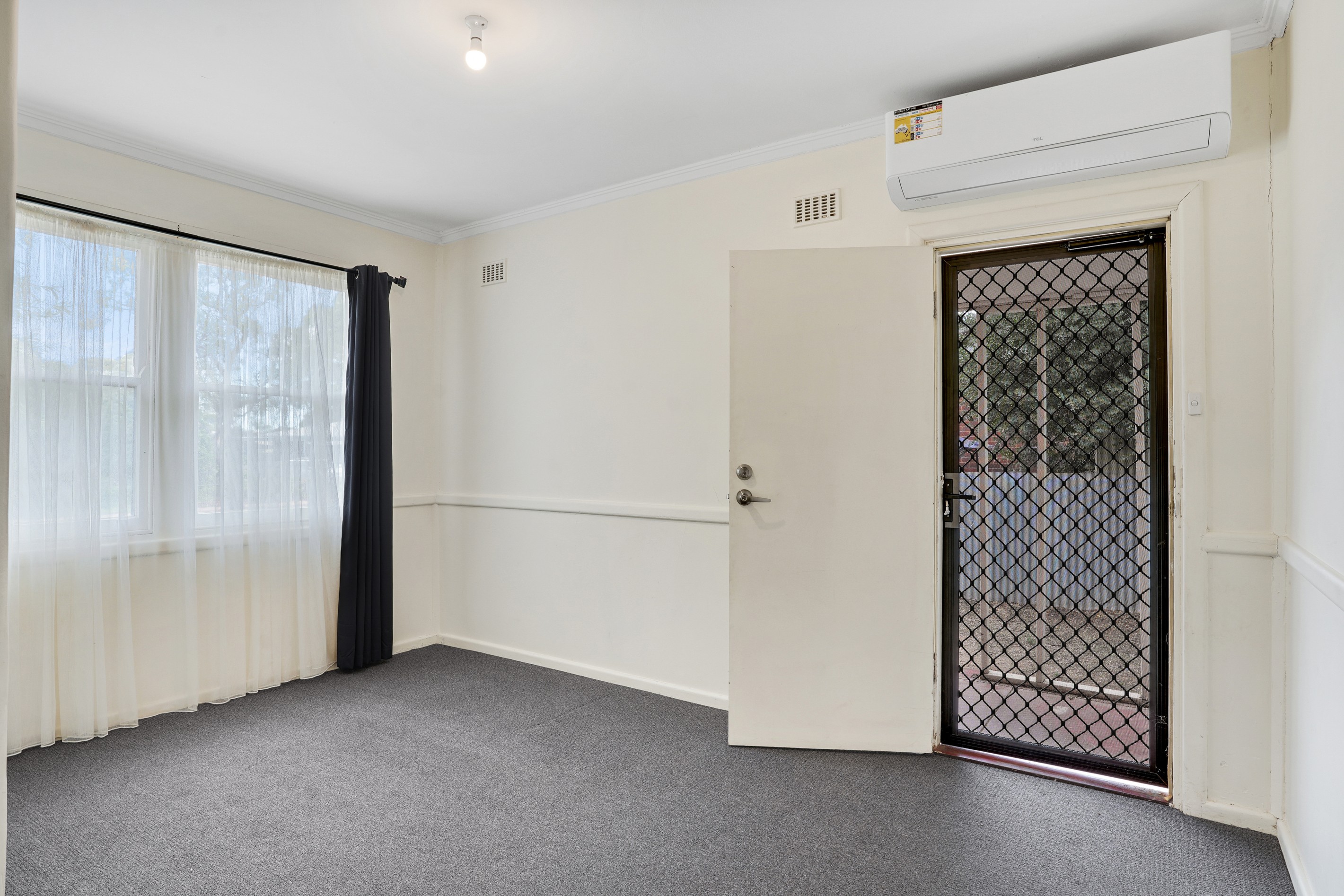 20 Stakes Crescent, Elizabeth Downs, SA 5113