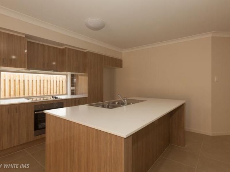 12 Casey Street, Pimpama, QLD 4209