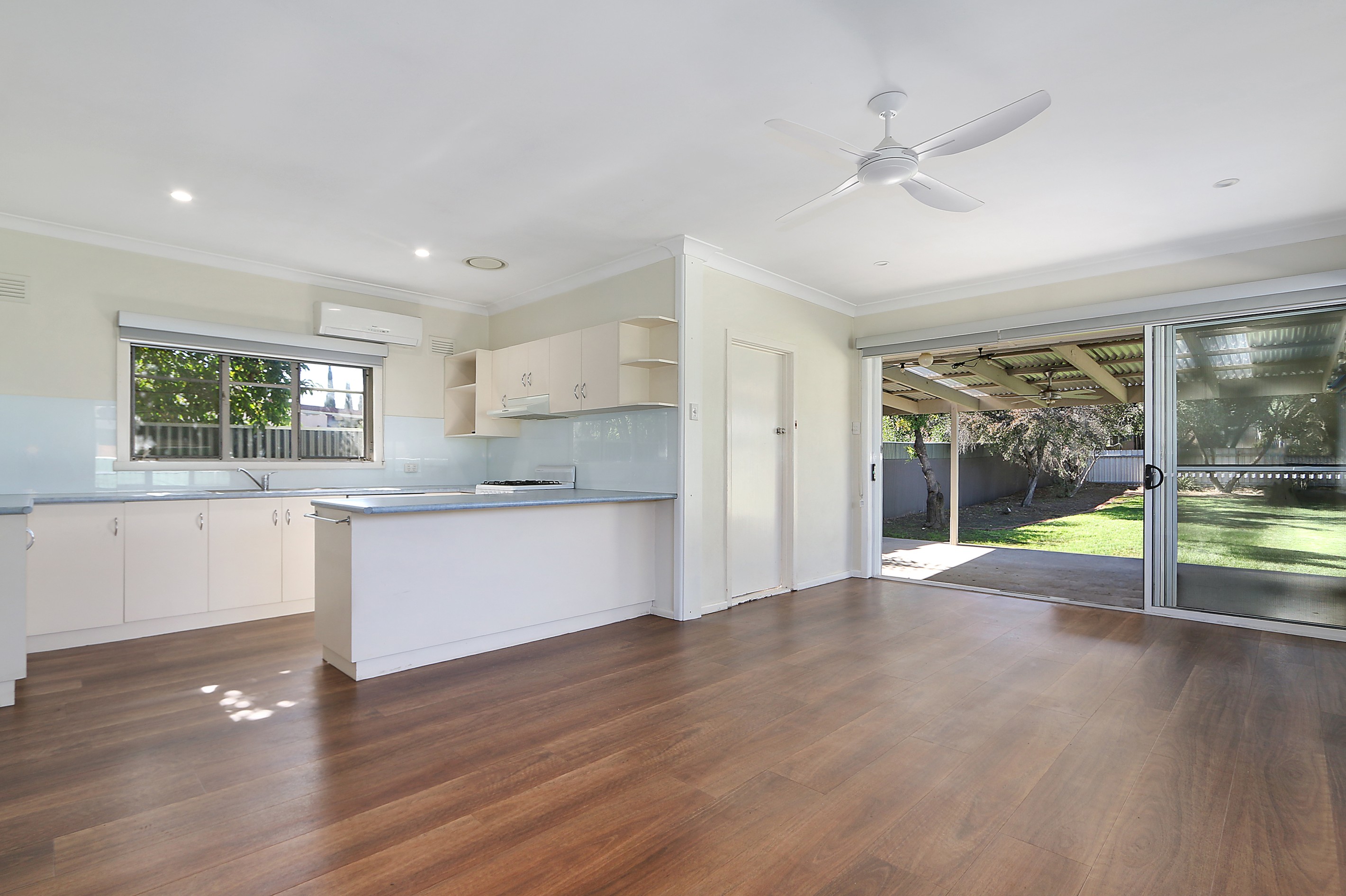 552 Moffat Street, Lavington, NSW 2641