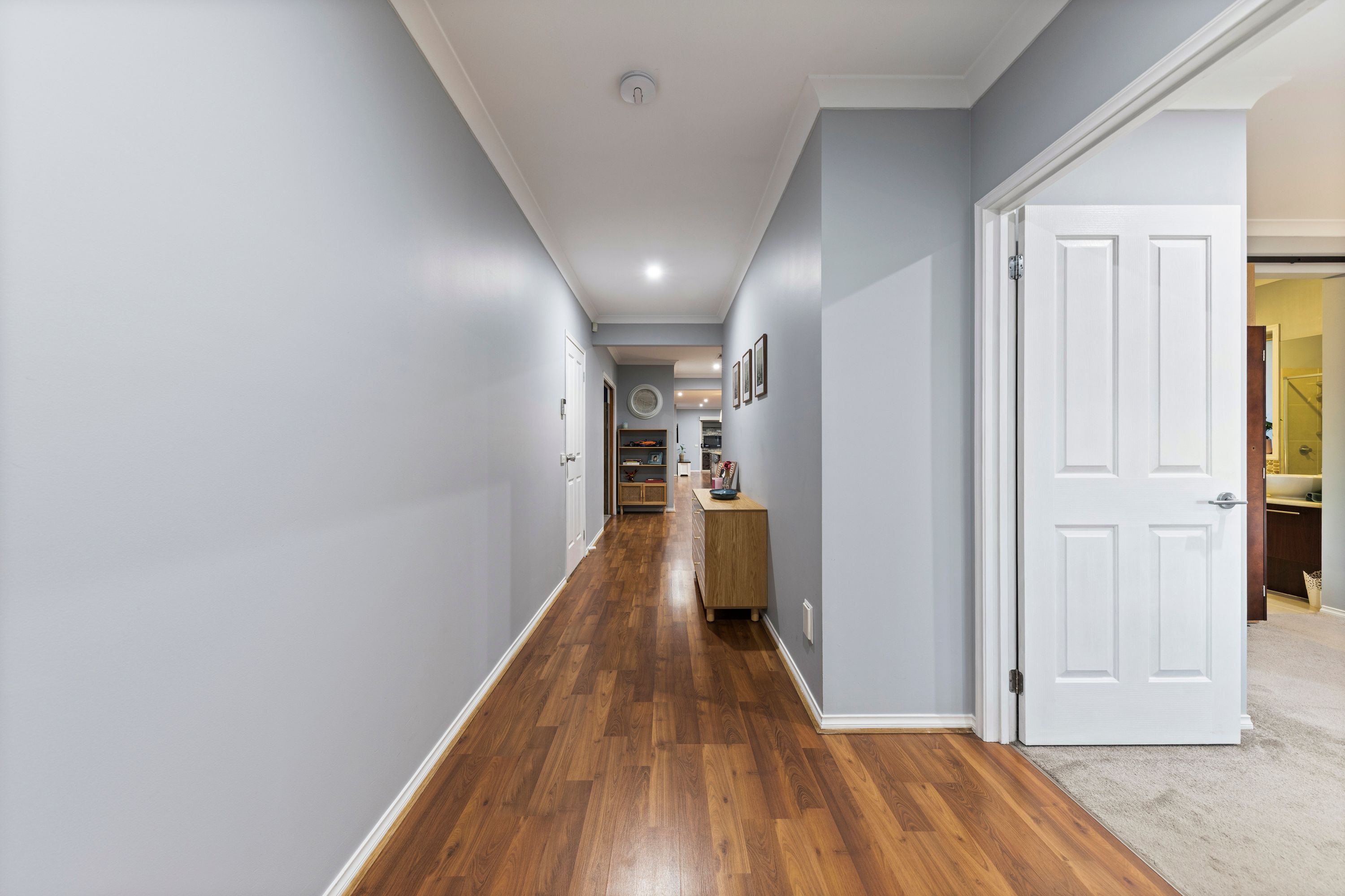 20 Waterside Drive — photo 12 of 30