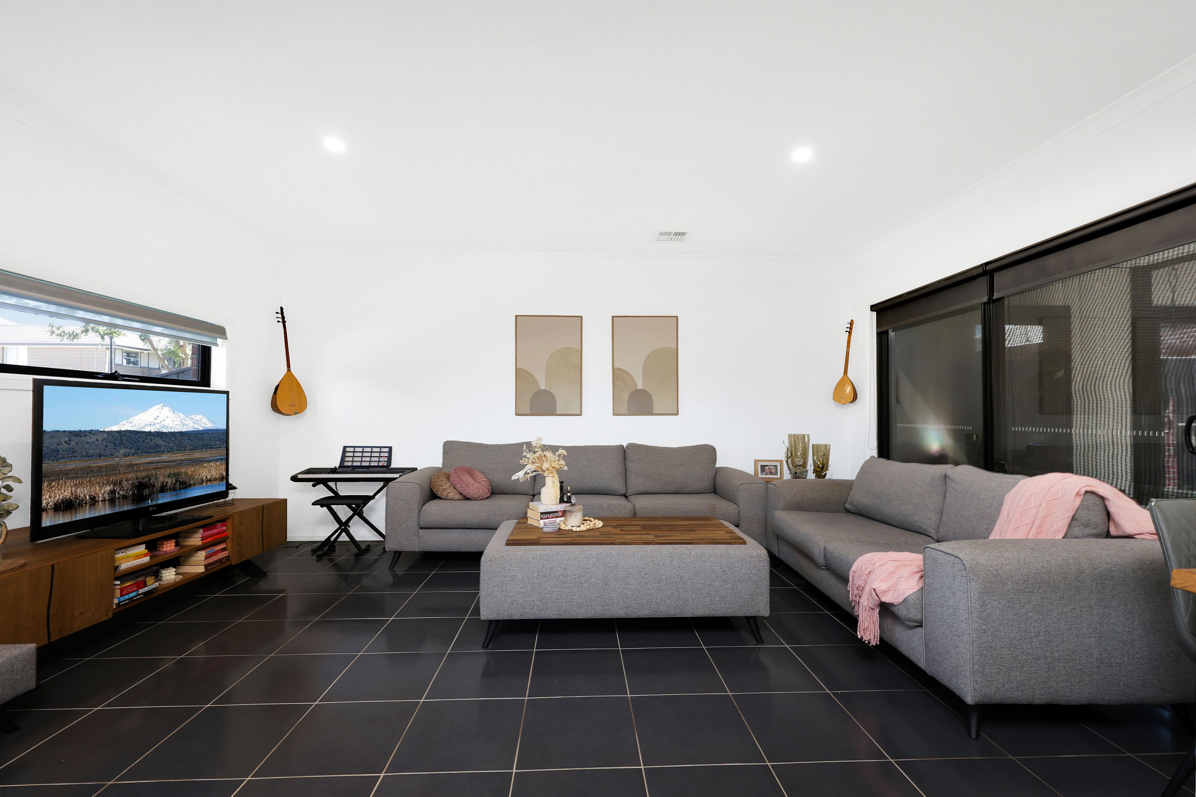 22 Trillium Boulevard, Mickleham, VIC 3064