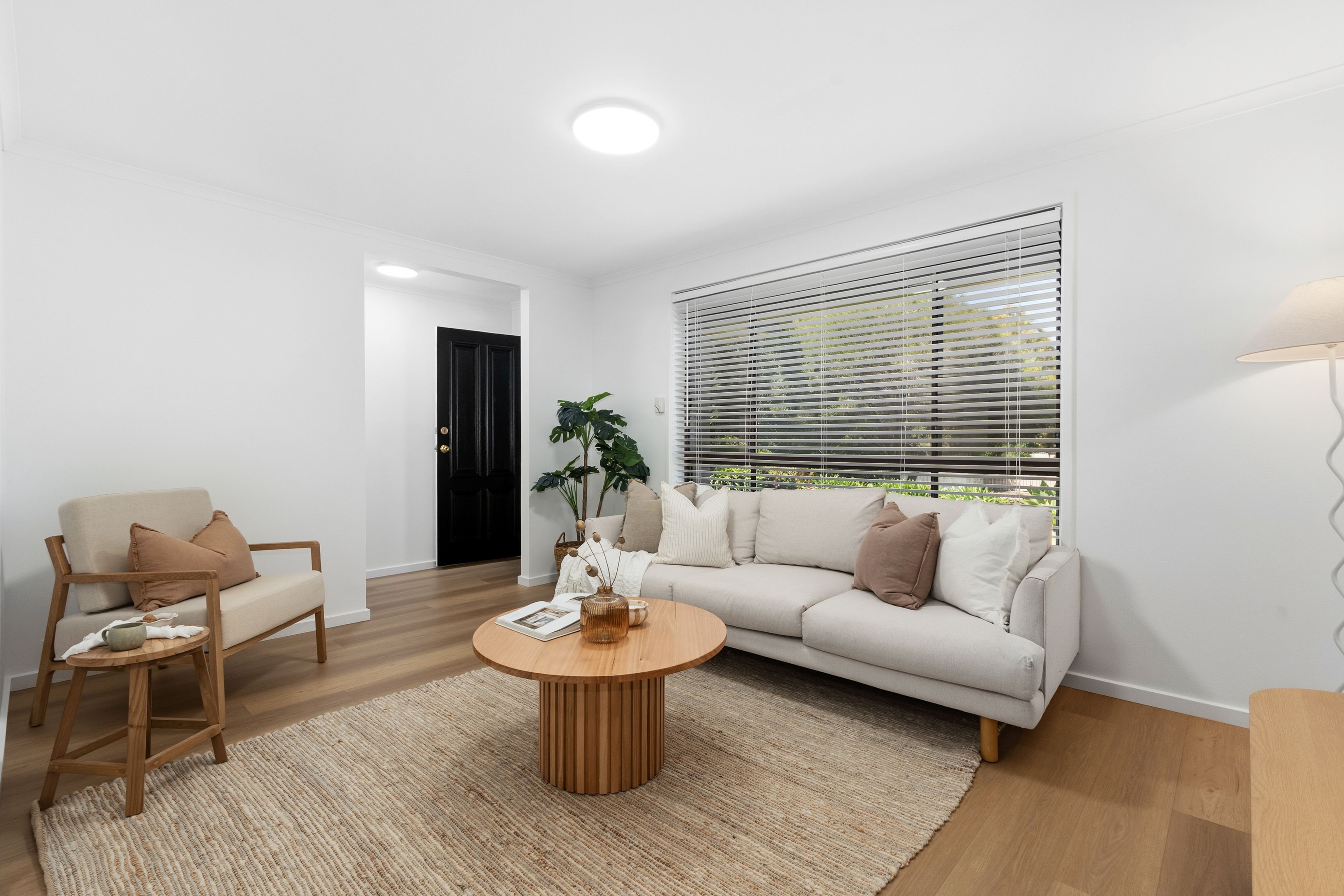 41 Moncur Street — photo 7 of 18