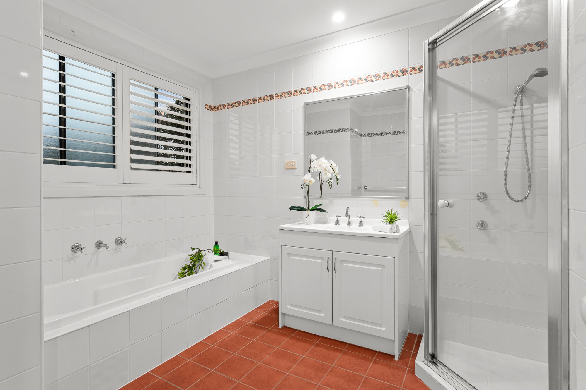 4 Sovereign Avenue — photo 12 of 20