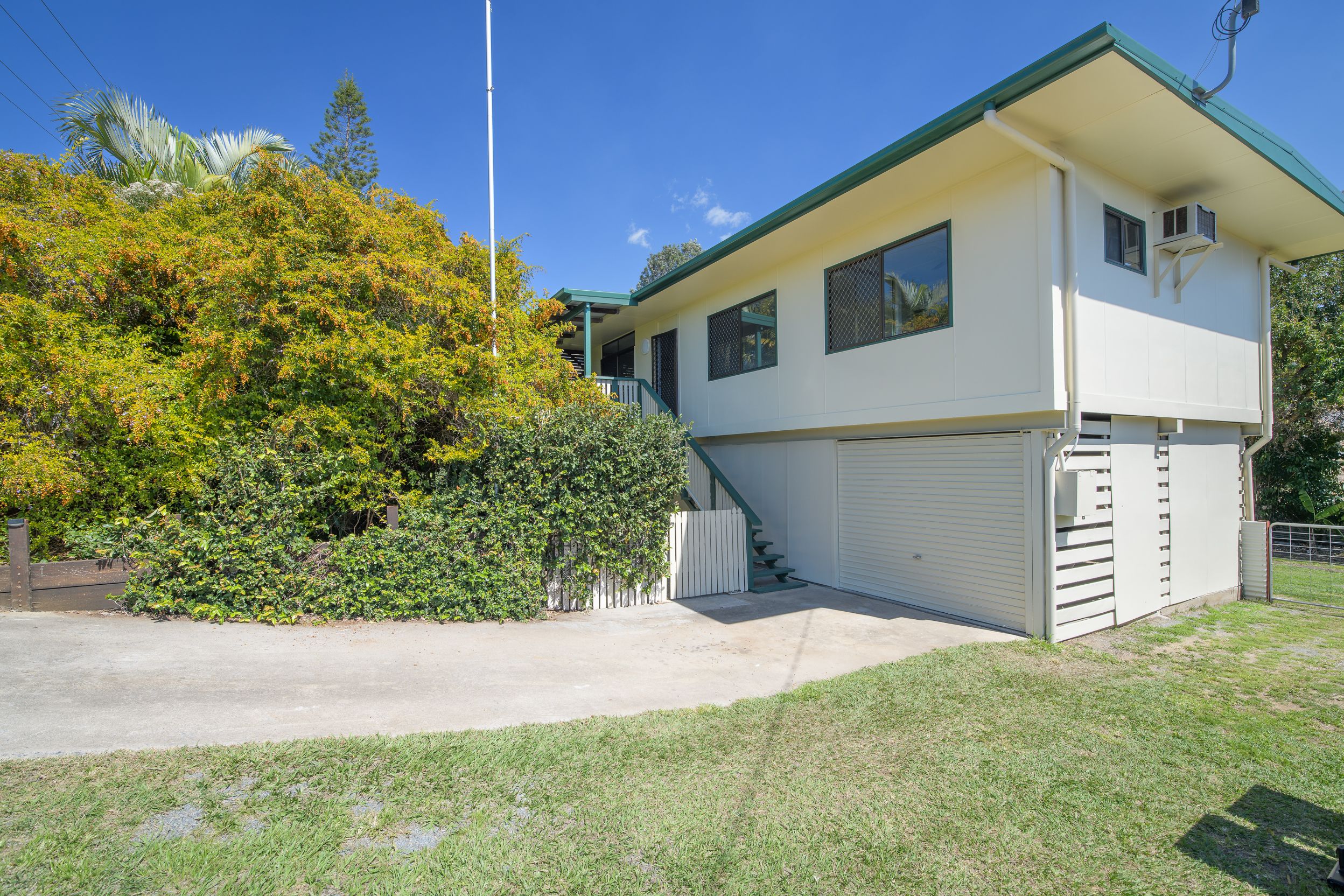 54 Beak Street, New Auckland, QLD 4680