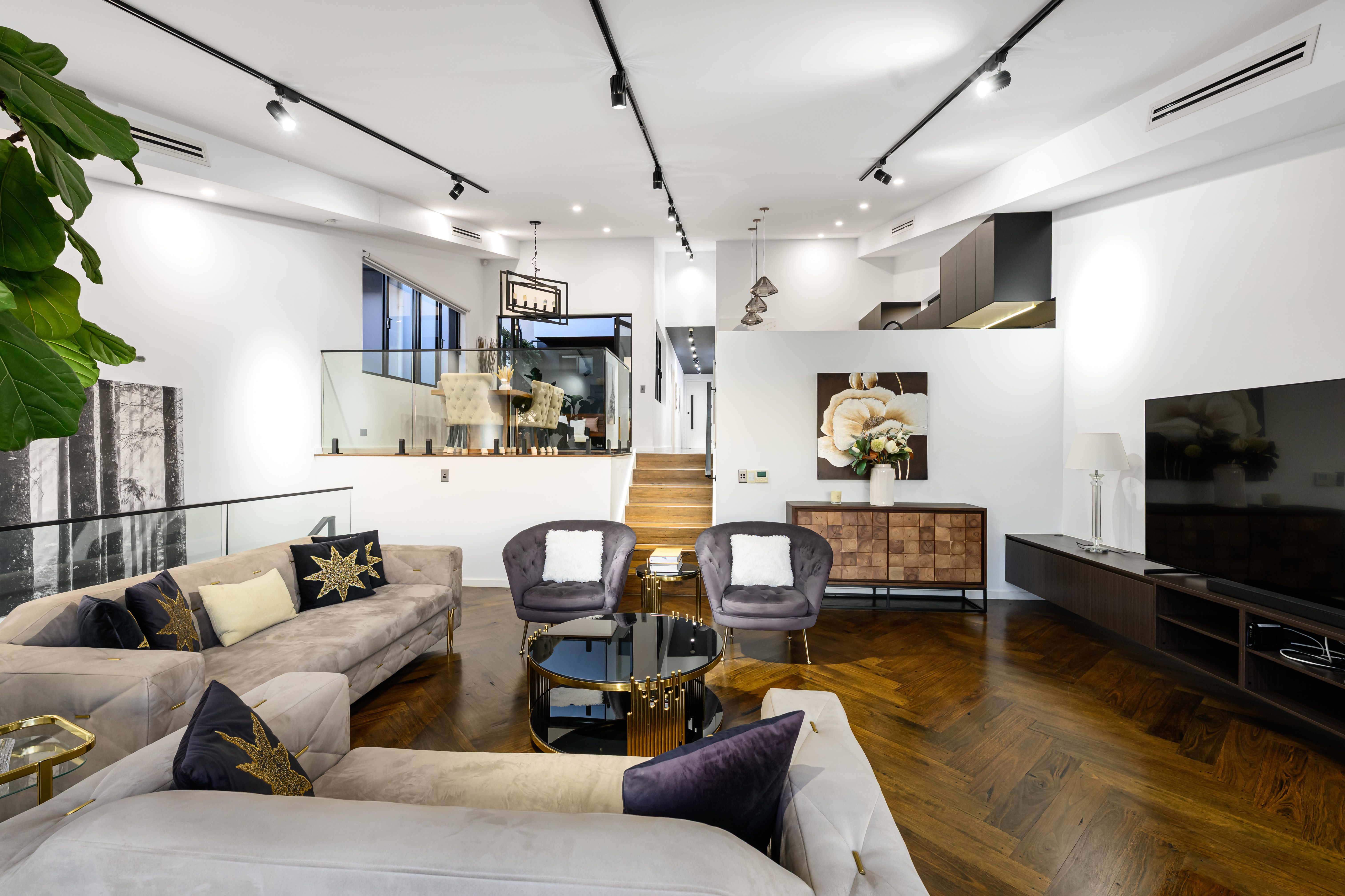 89 Edward Street — photo 4 of 12