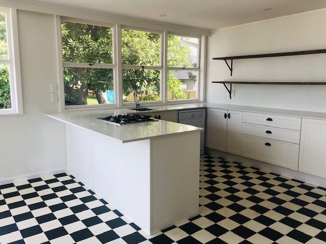 82 Taikata Road, Te Atatu Peninsula, Waitakere City