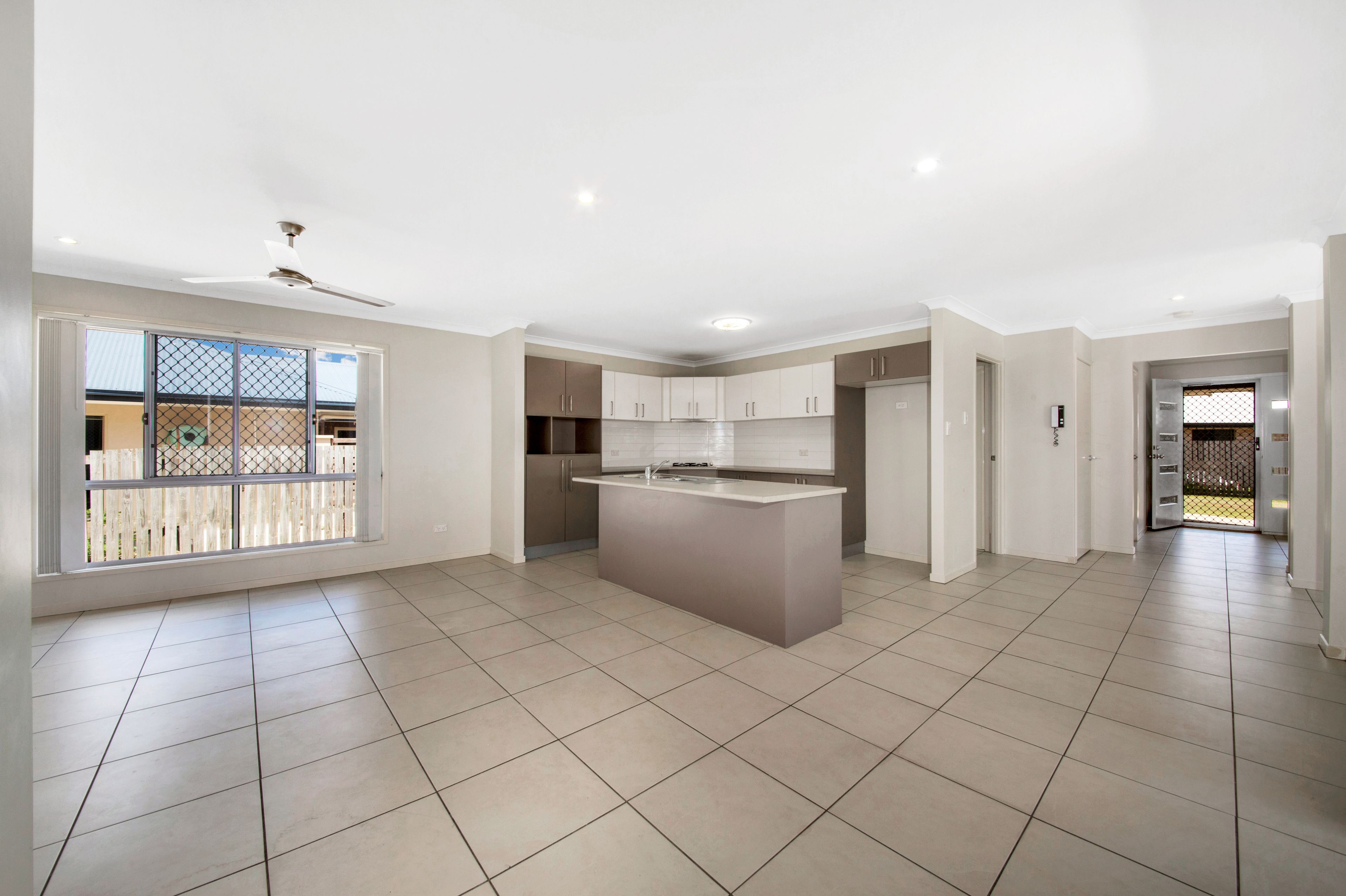 15 Jooloo Court, Kin Kora, QLD 4680