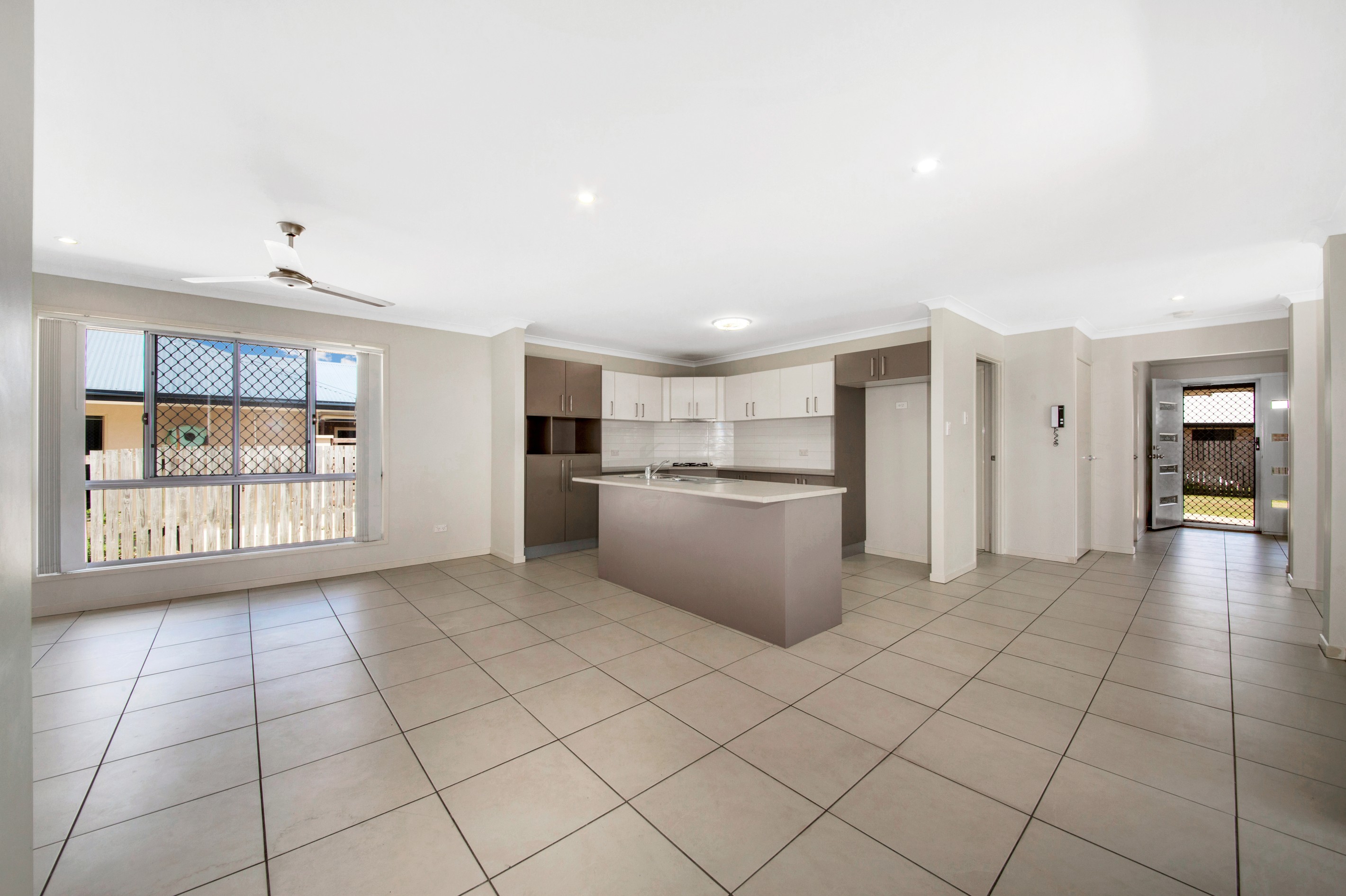 15 Jooloo Court, Kin Kora, QLD 4680