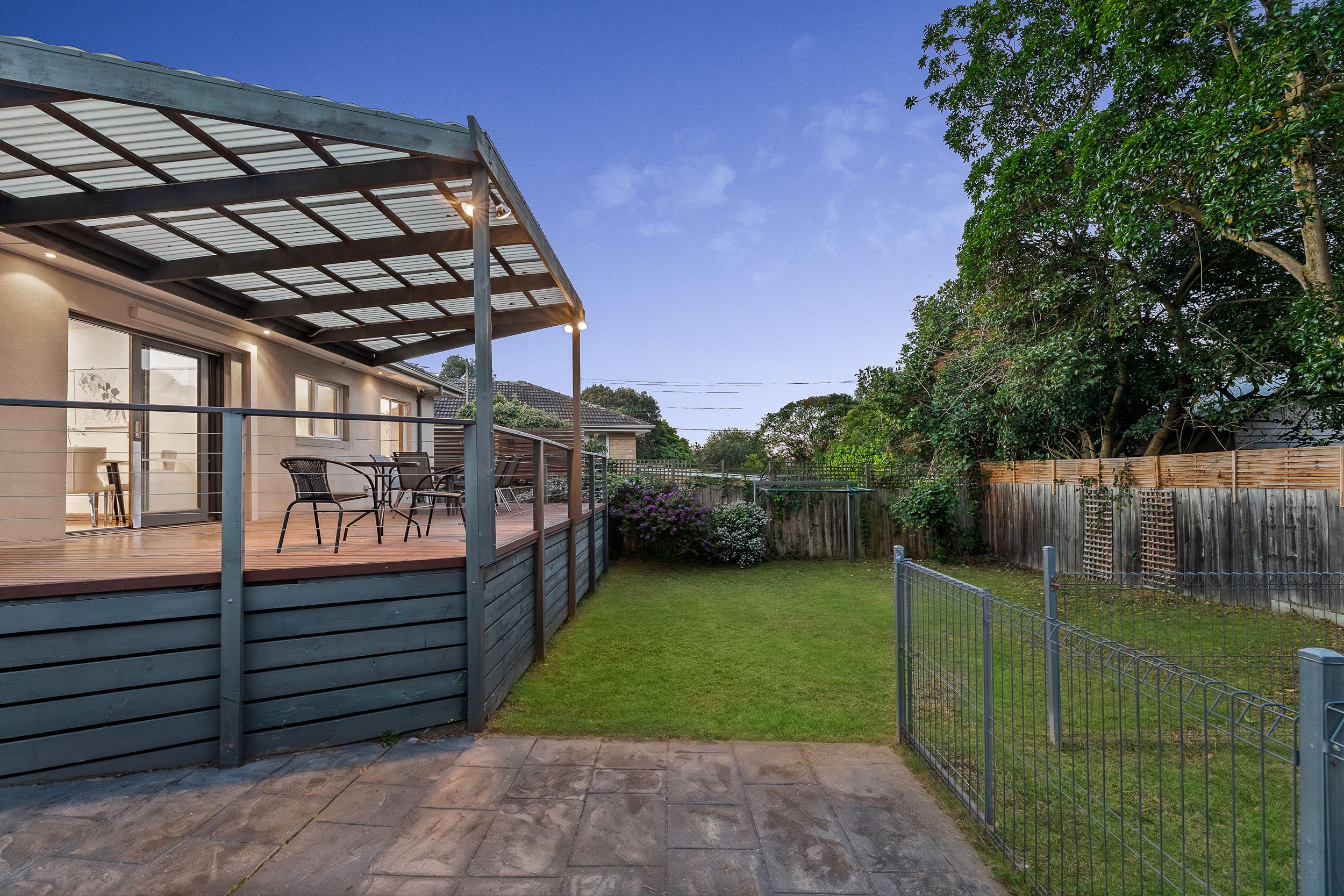 68 Heathfield Rise — photo 15 of 15