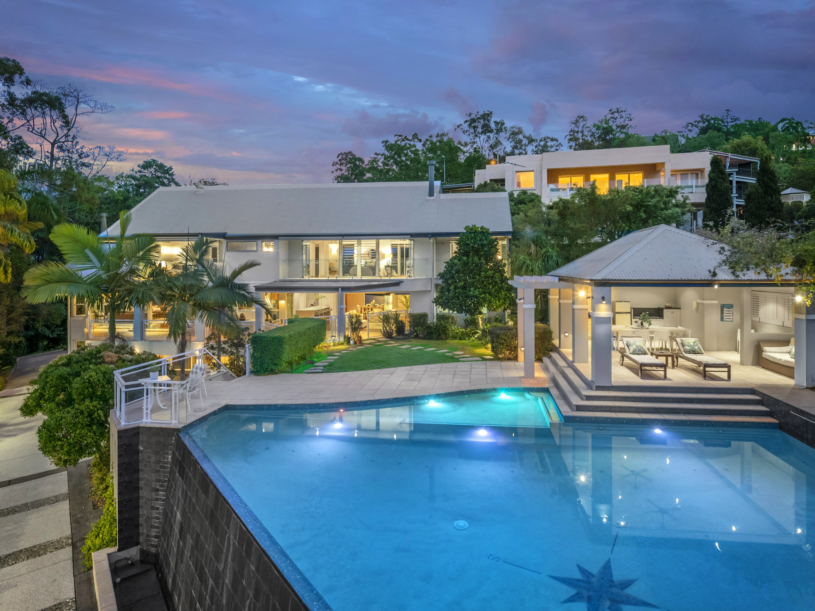 34 Satinwood Court, Bardon, QLD 4065