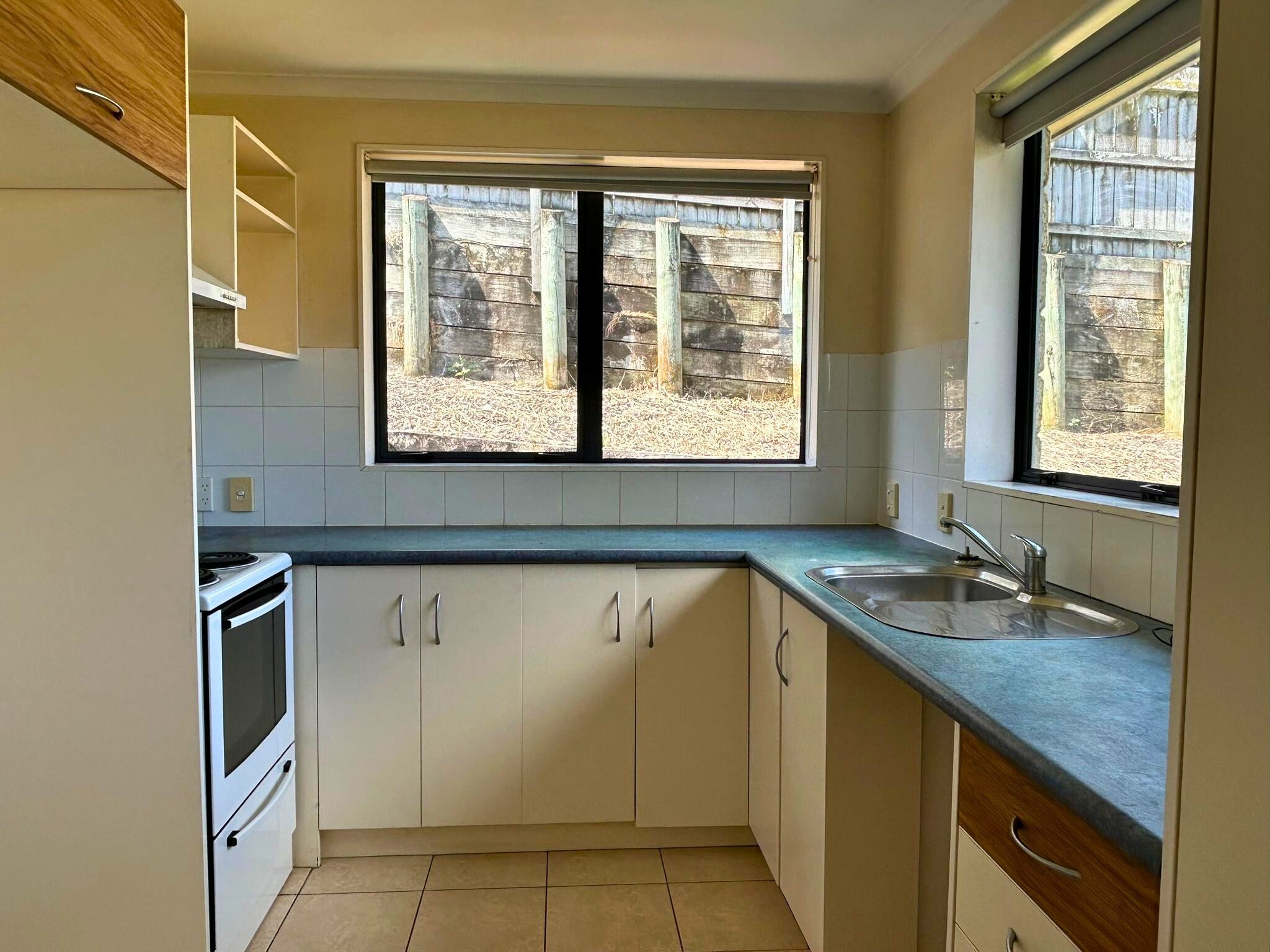 31a Mt Lebanon Crescent, The Gardens, Manukau City