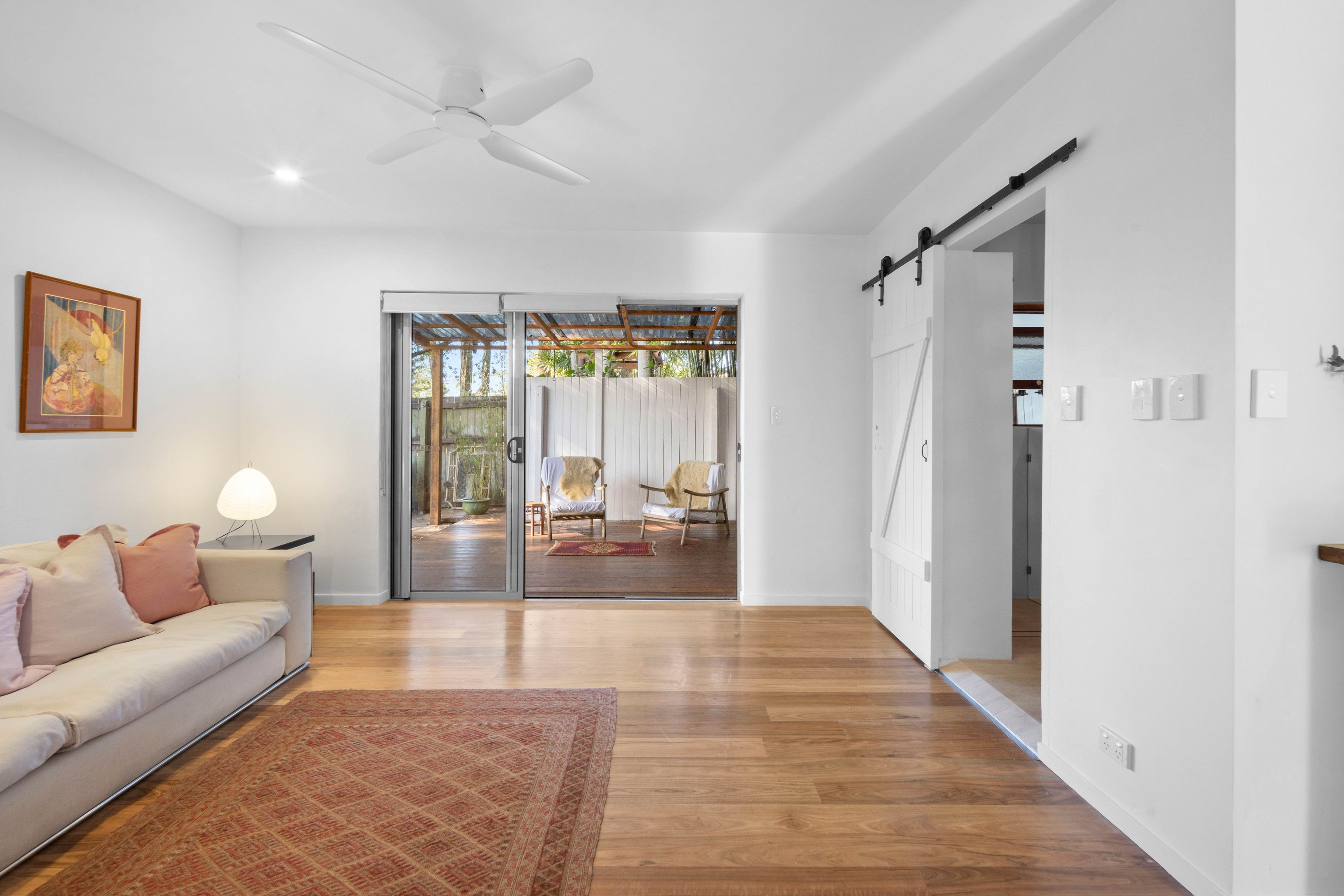 1/41 Tallebudgera Drive, Palm Beach, QLD 4221