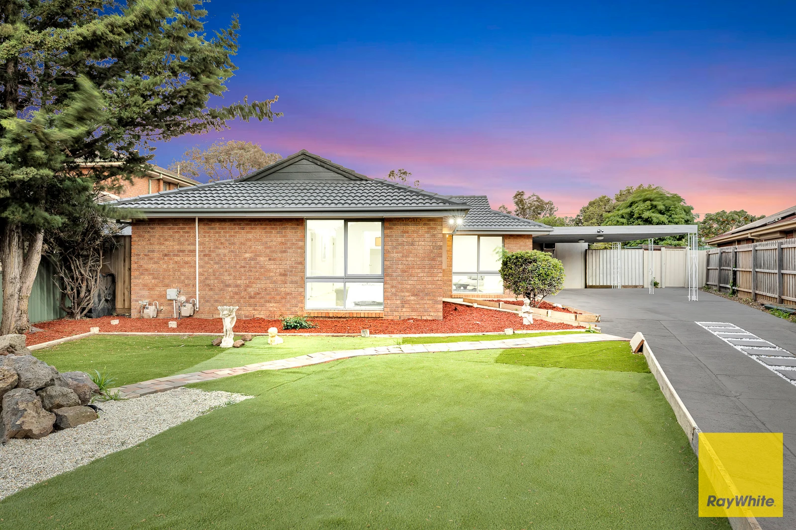 25 Johnson Avenue, Hoppers Crossing, VIC 3029