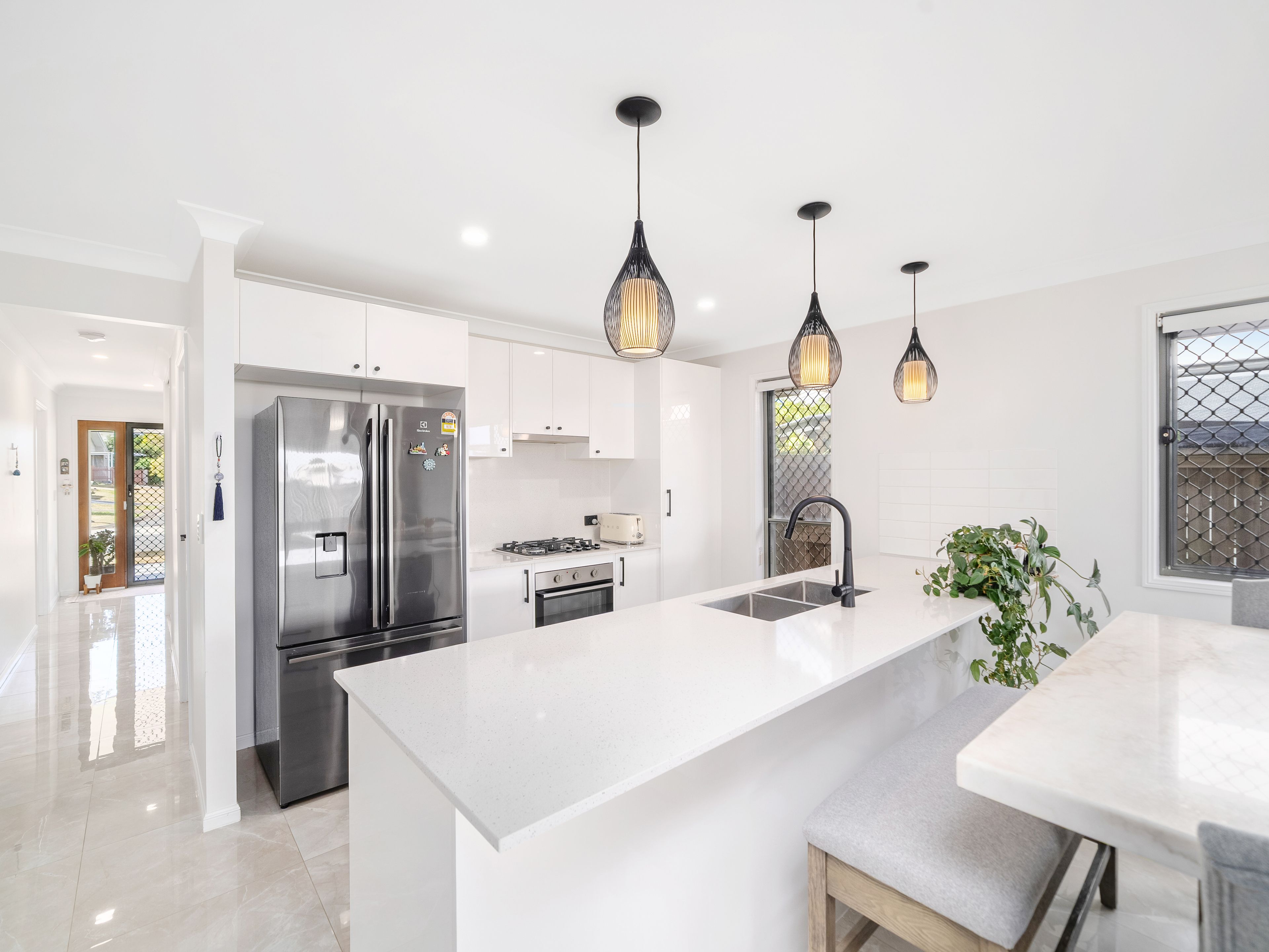 11 Madison Avenue, North Lakes, QLD 4509