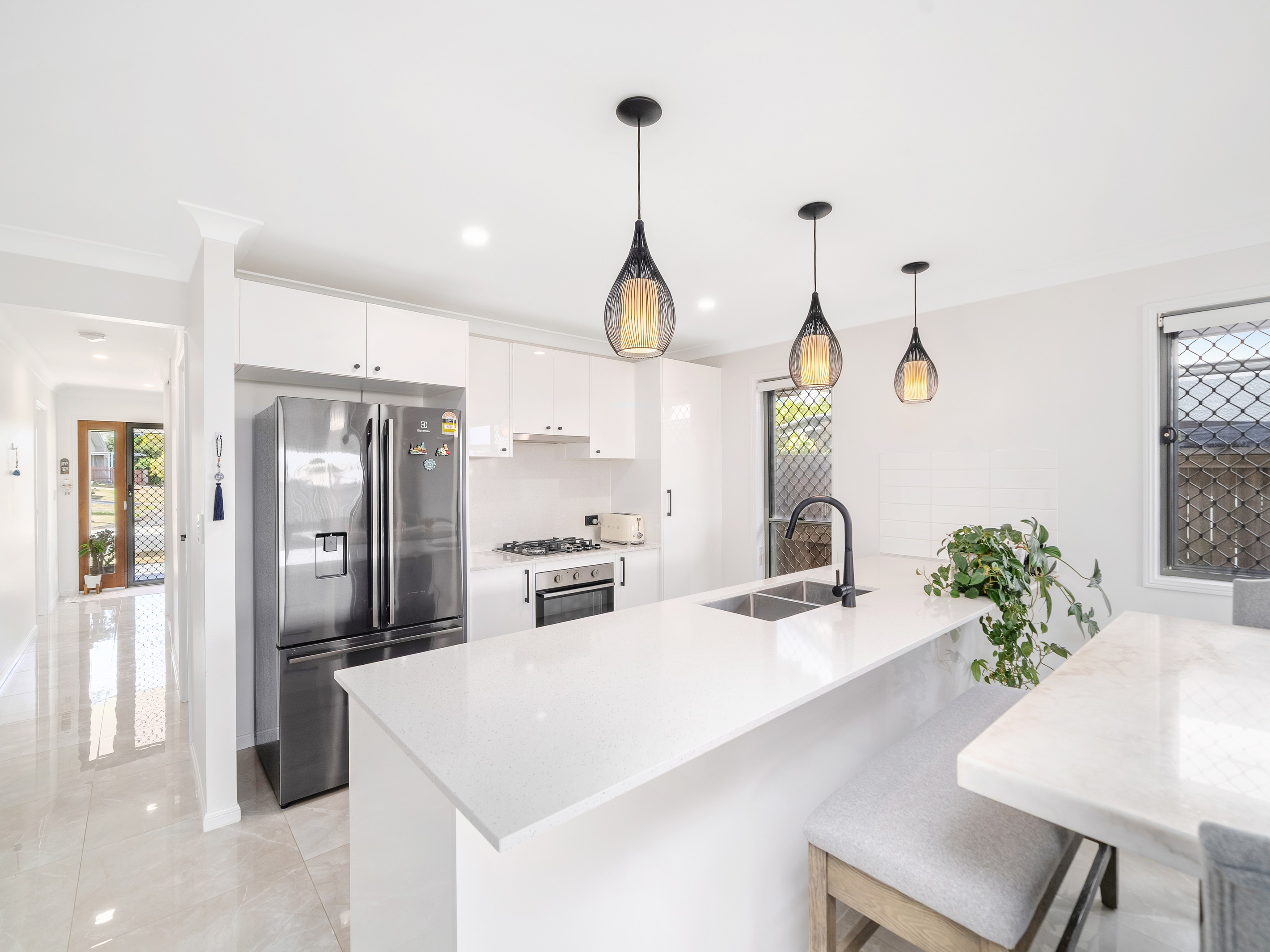 11 Madison Avenue, North Lakes, QLD 4509