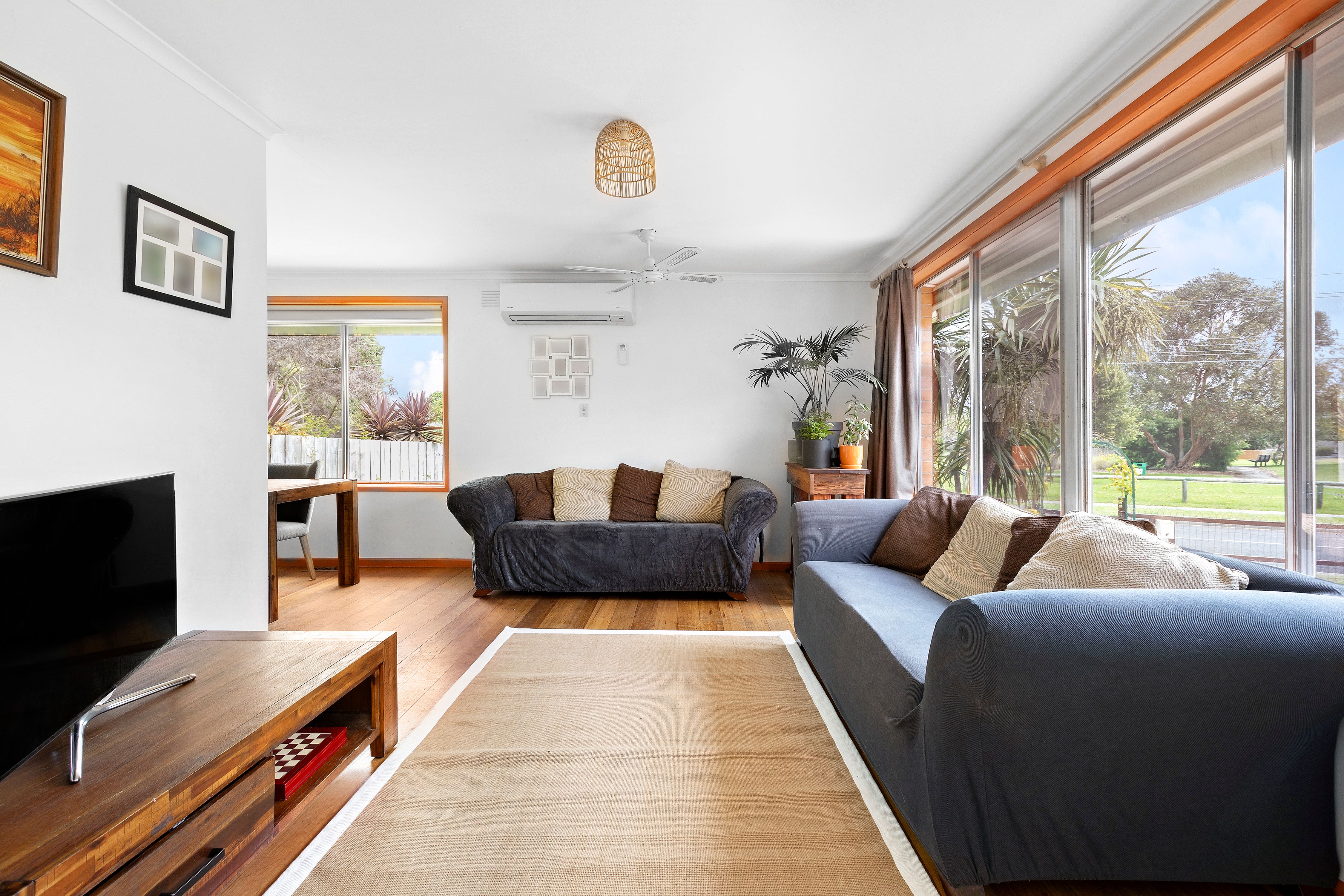 13 Gretana Crescent, Frankston, VIC 3199