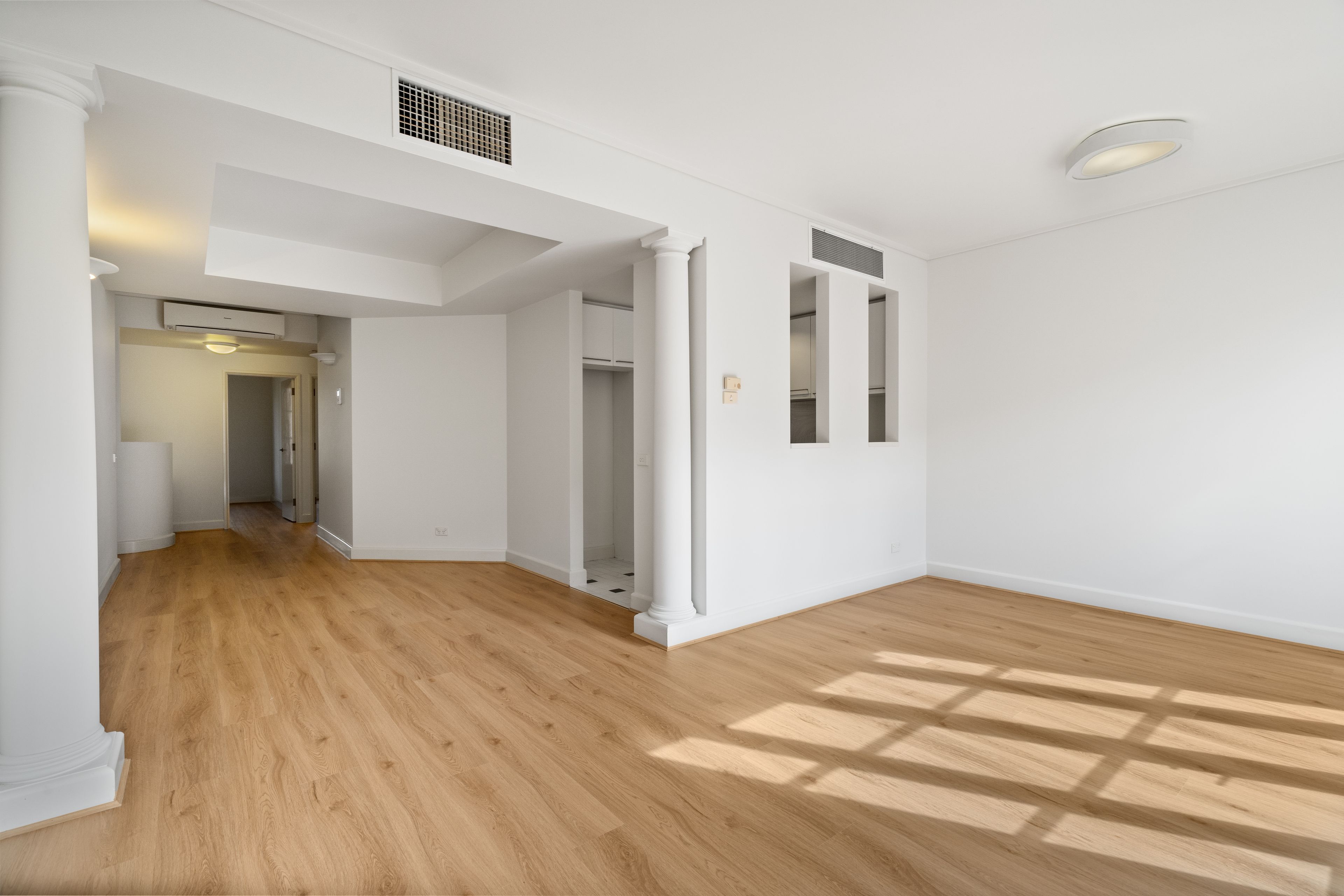 35/211 Wellington Parade South, East Melbourne, VIC 3002