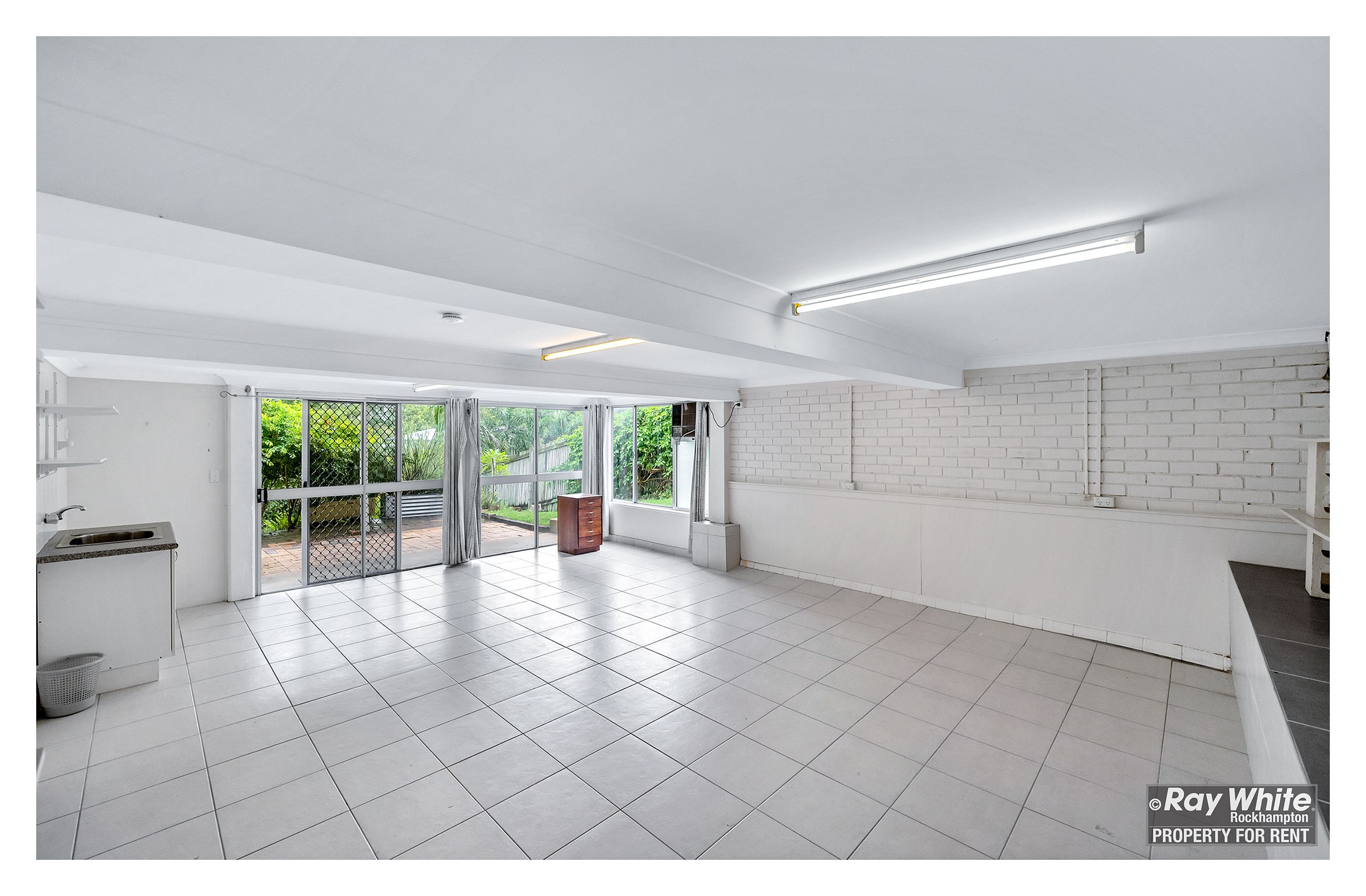 321 Duthie Avenue, Frenchville, QLD 4701