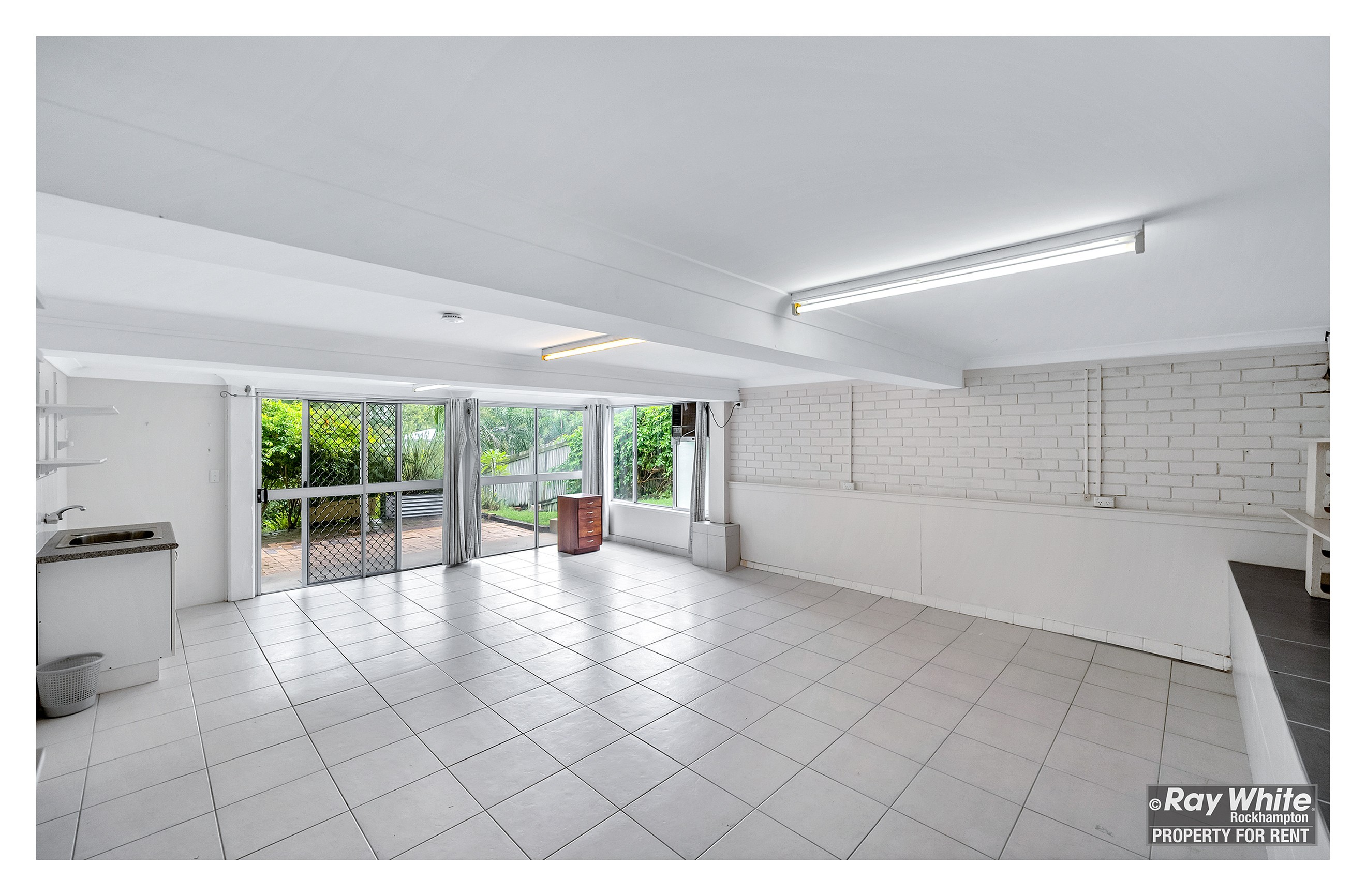 321 Duthie Avenue, Frenchville, QLD 4701