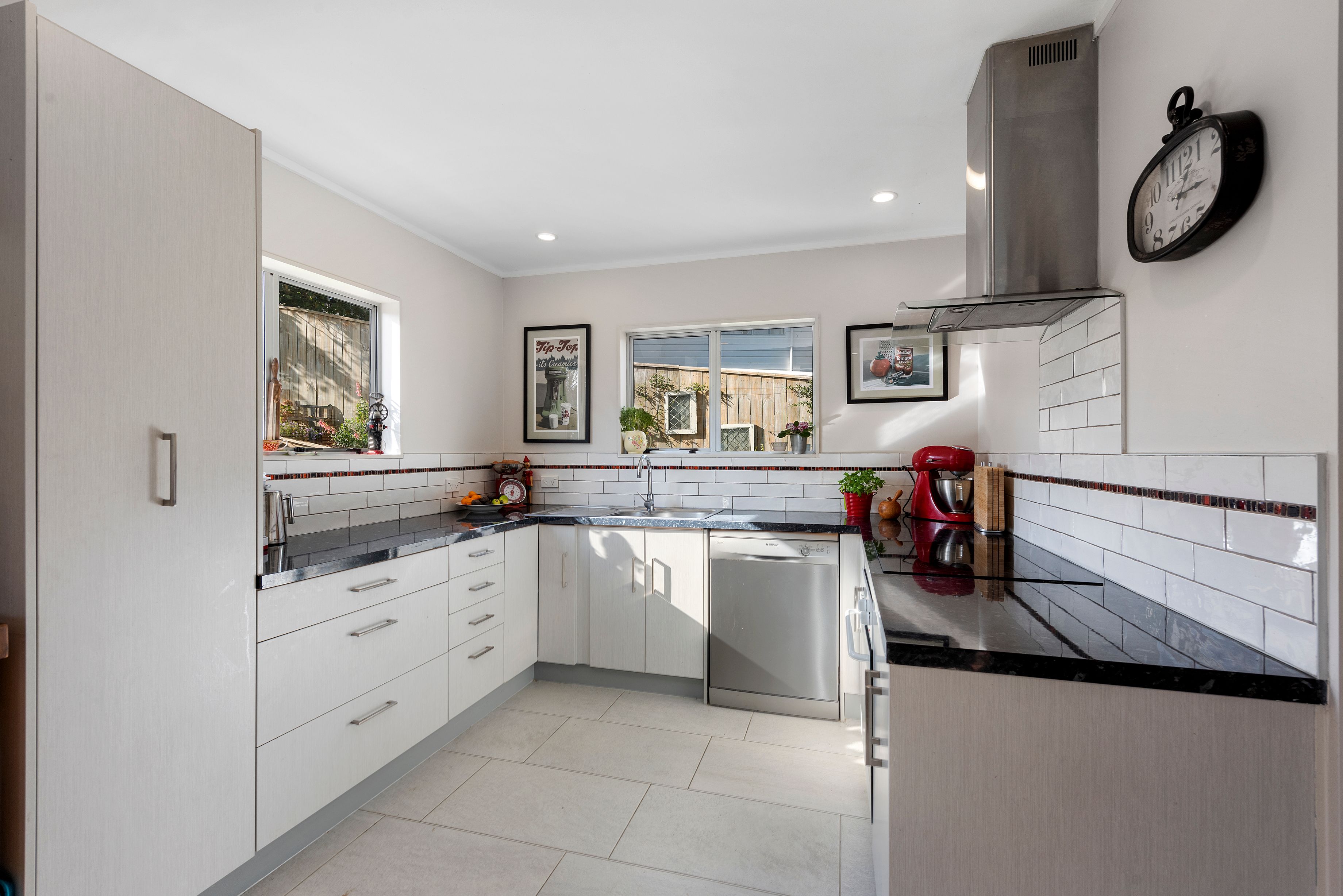89 Kingsley Street, Stokes Valley, Lower Hutt City