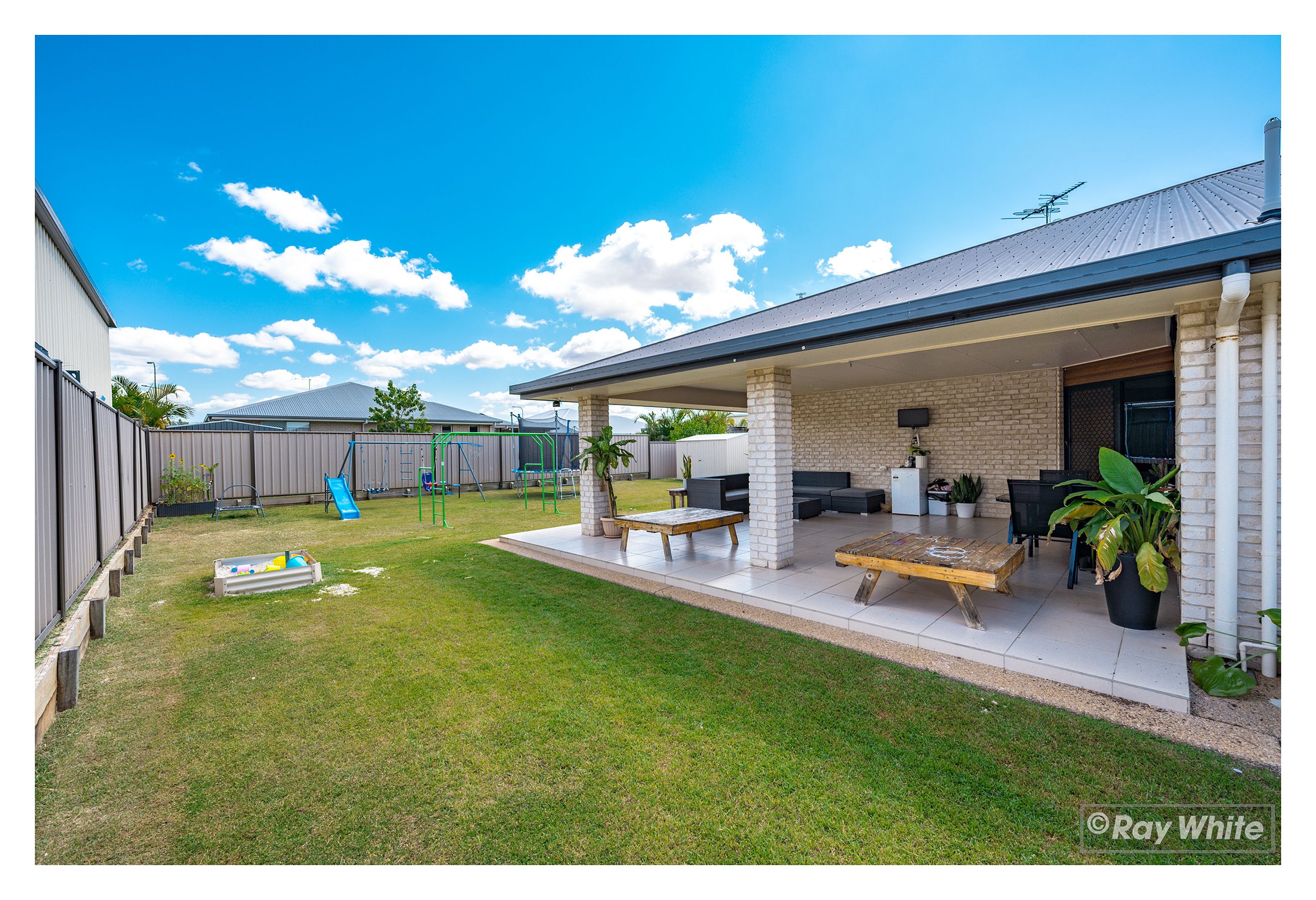 8 Premier Court, Gracemere, QLD 4702