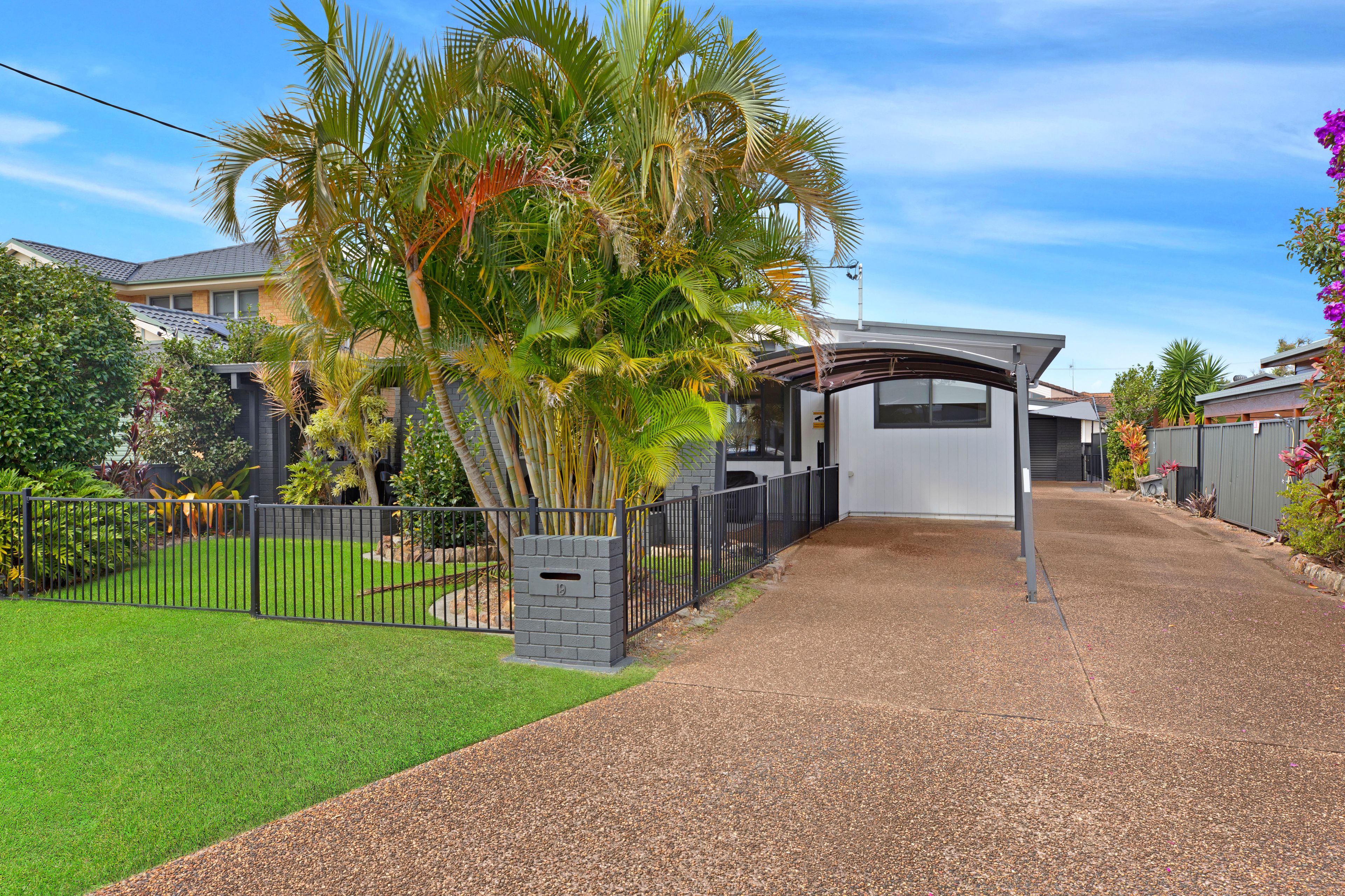 19 Phillip Street, Shelly Beach NSW 2261