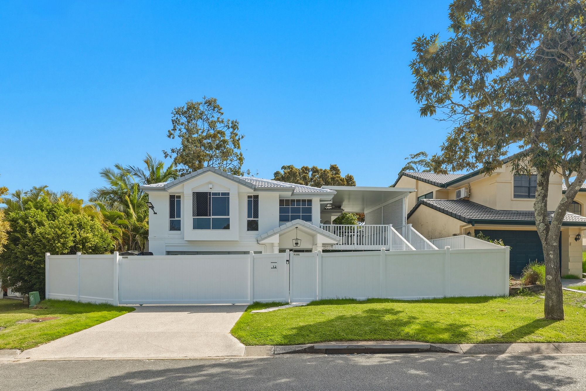 12 Clear River Boulevard, Ashmore, QLD 4214