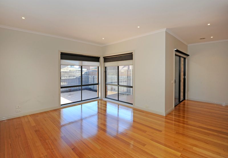 30 Lemon Gum Parade, Bundoora, VIC 3083