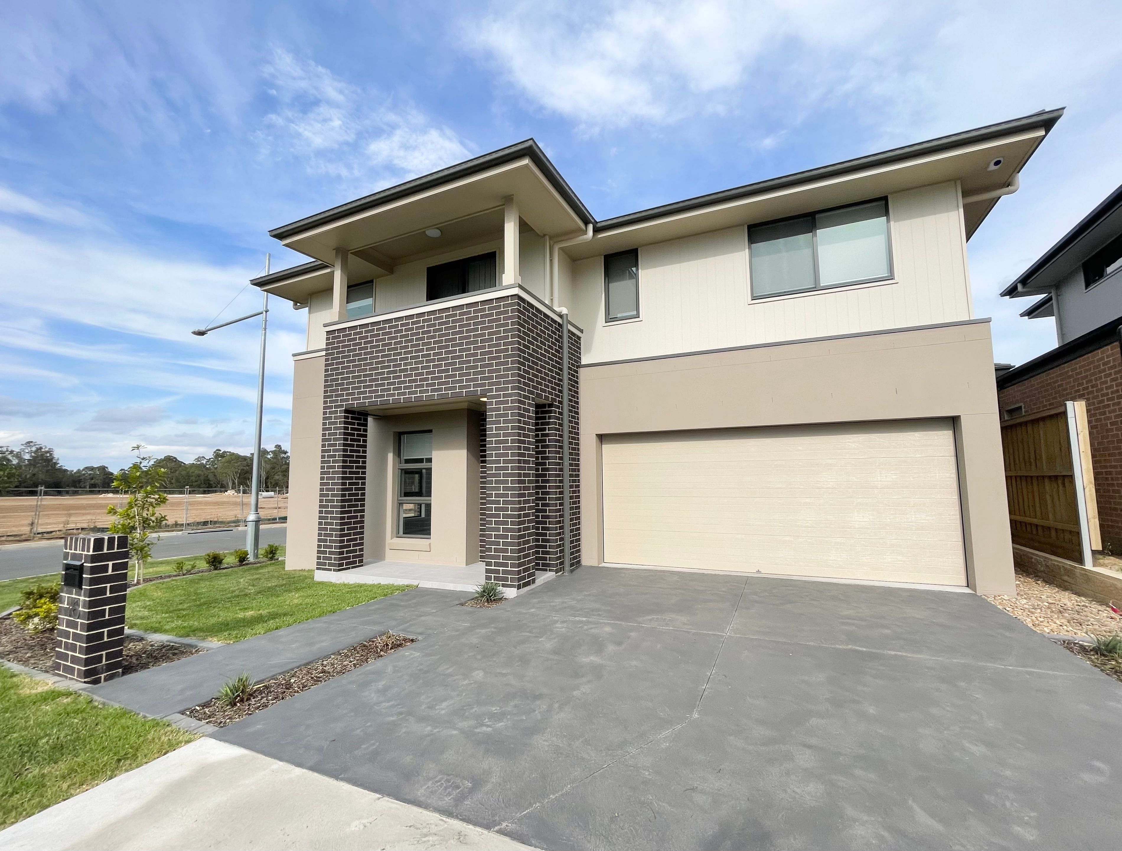 16 Lawson Road, Oran Park, NSW 2570
