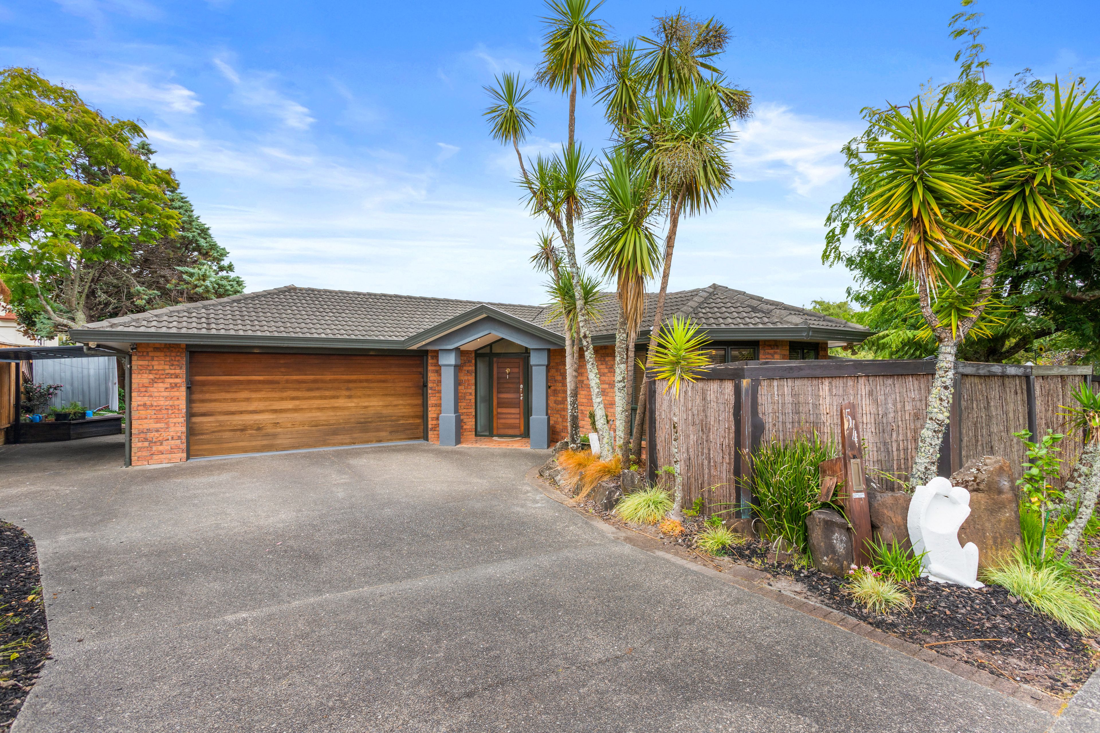 54 Roy Maloney Drive, Henderson, Waitakere City