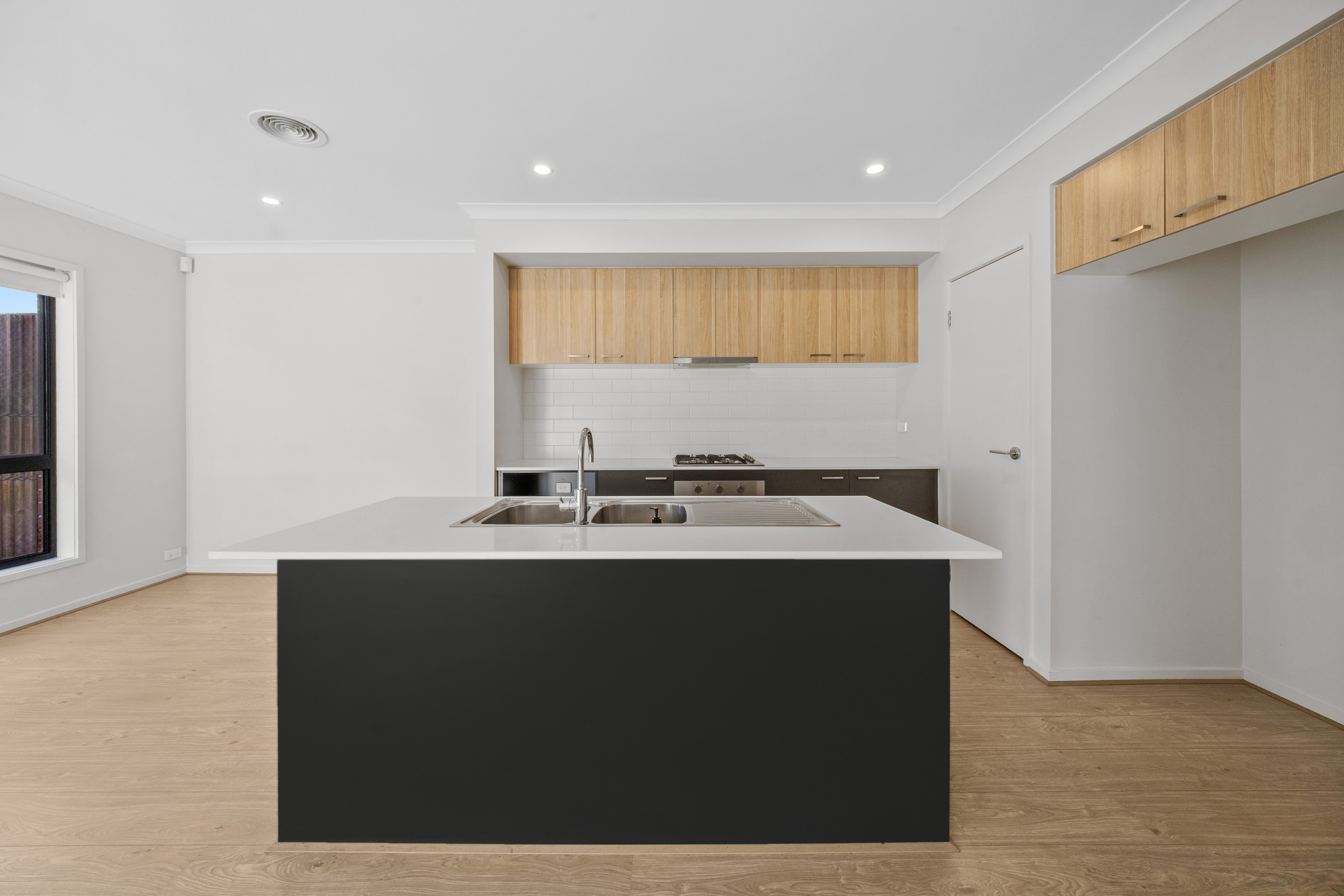 24 Edgedell Avenue, Kalkallo, VIC 3064