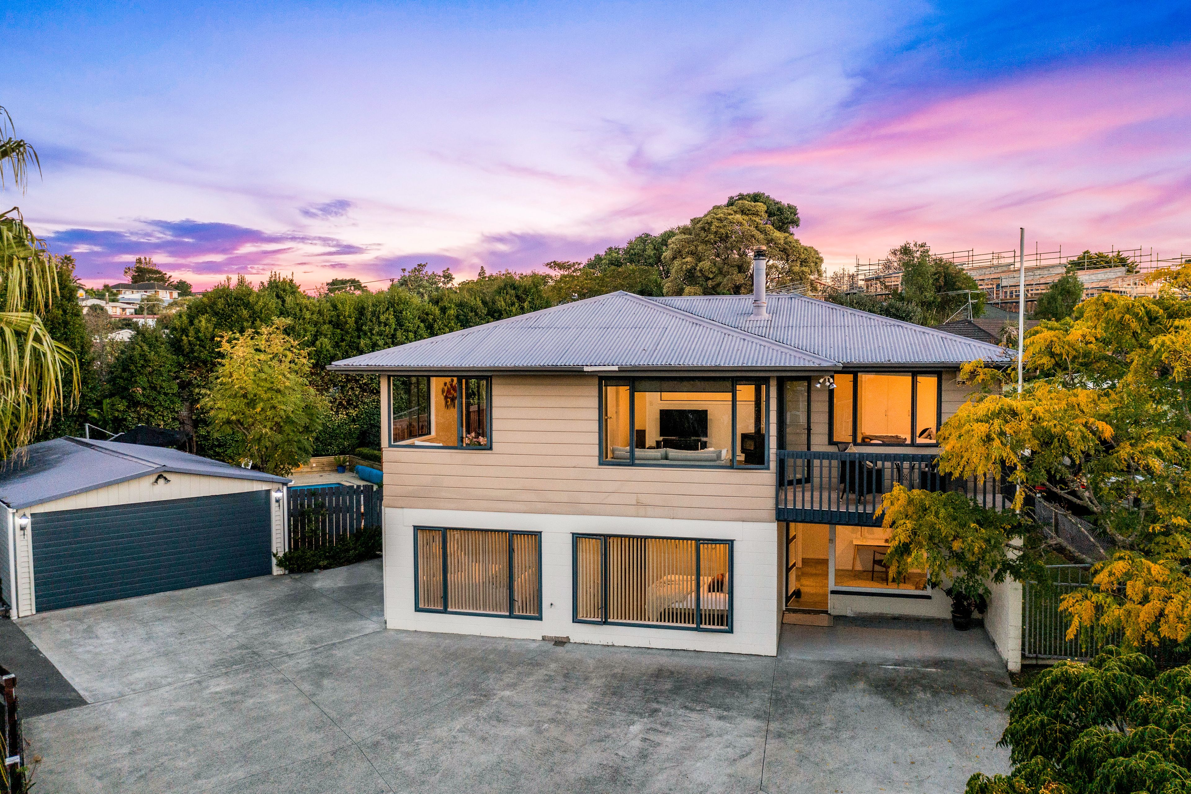 6 May Avenue, Te Atatu South, Waitakere City