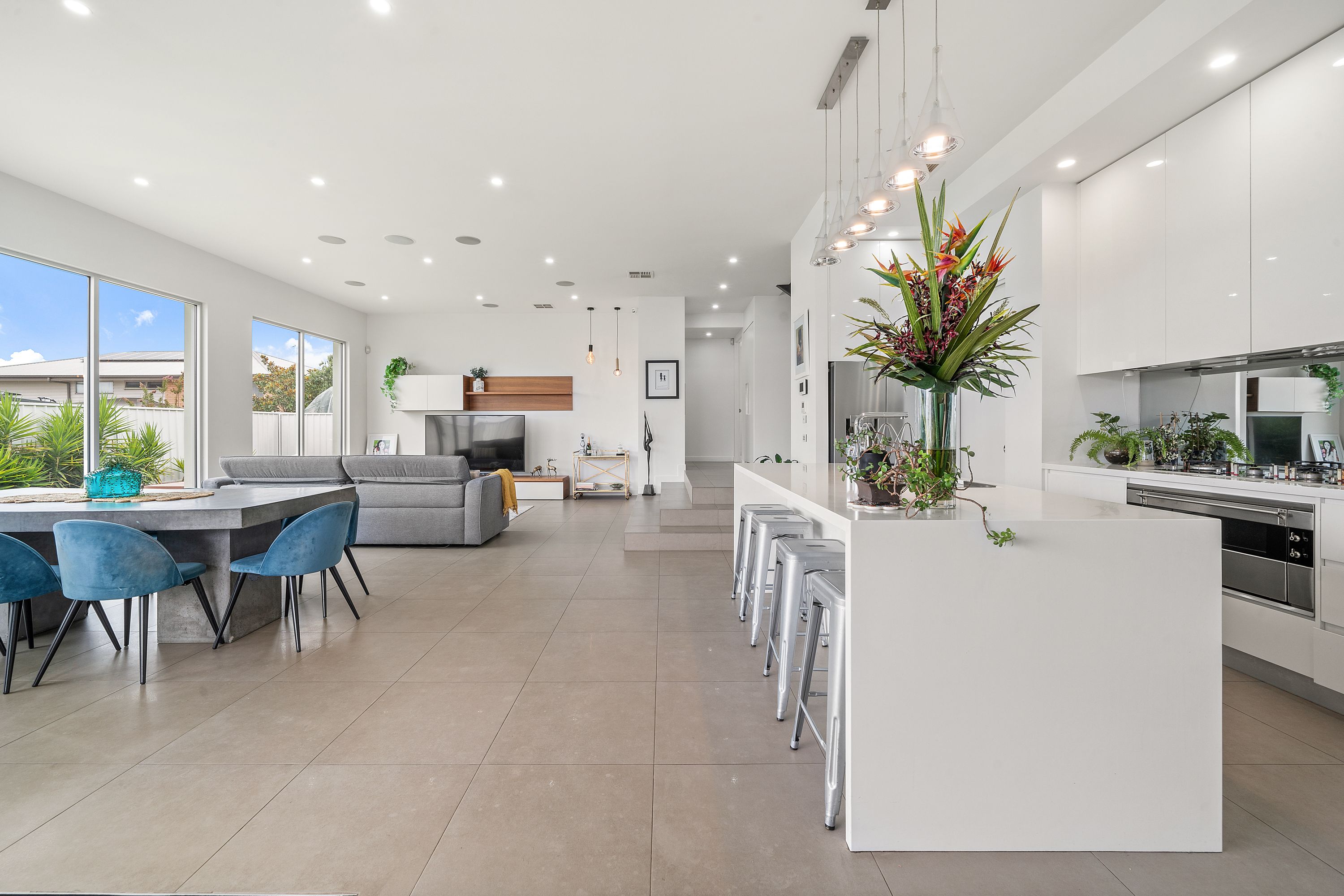10 Geoff Bardon Street, Weston, ACT 2611