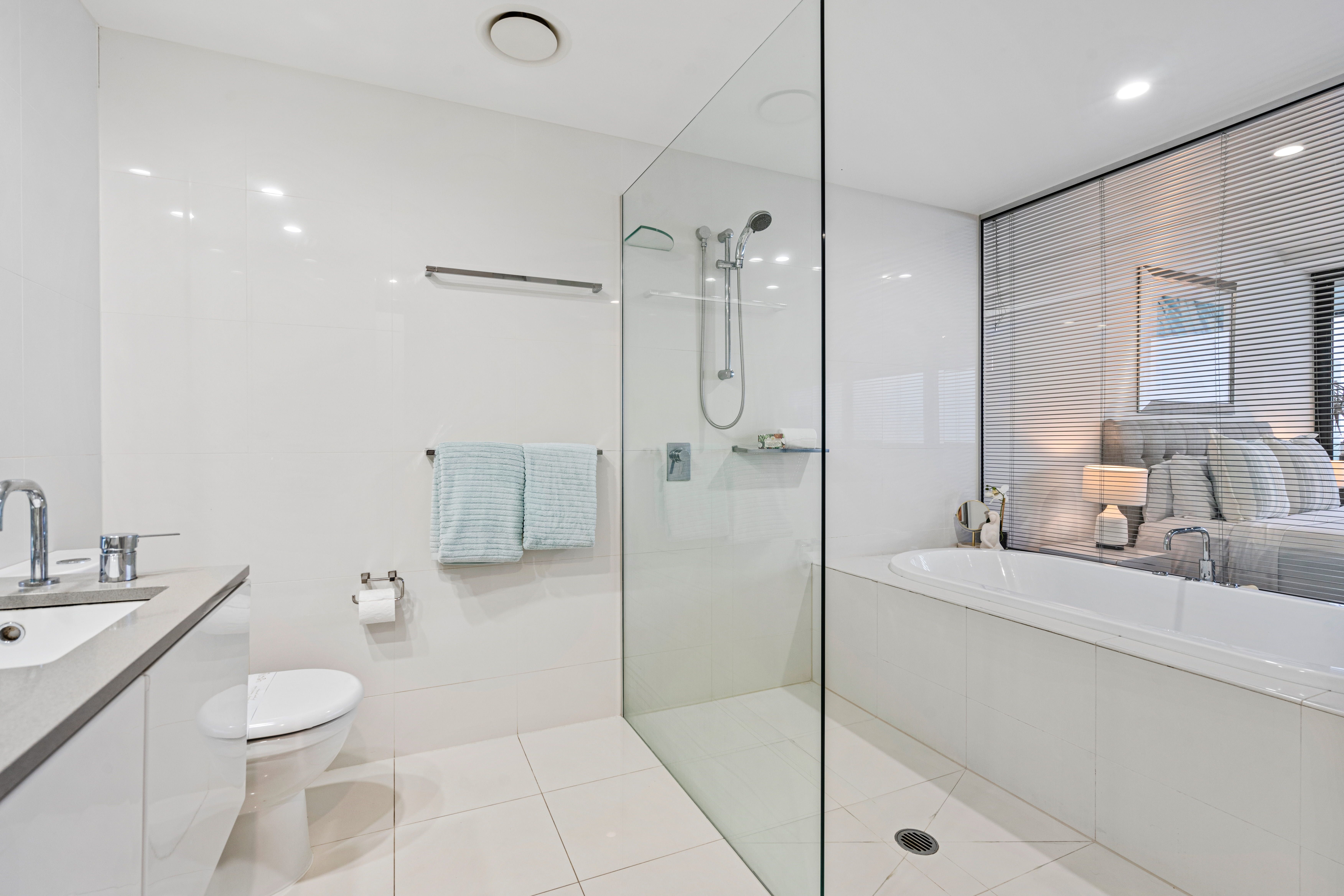 1282/9 'Circle on Cavill' Ferny Avenue — photo 17 of 30