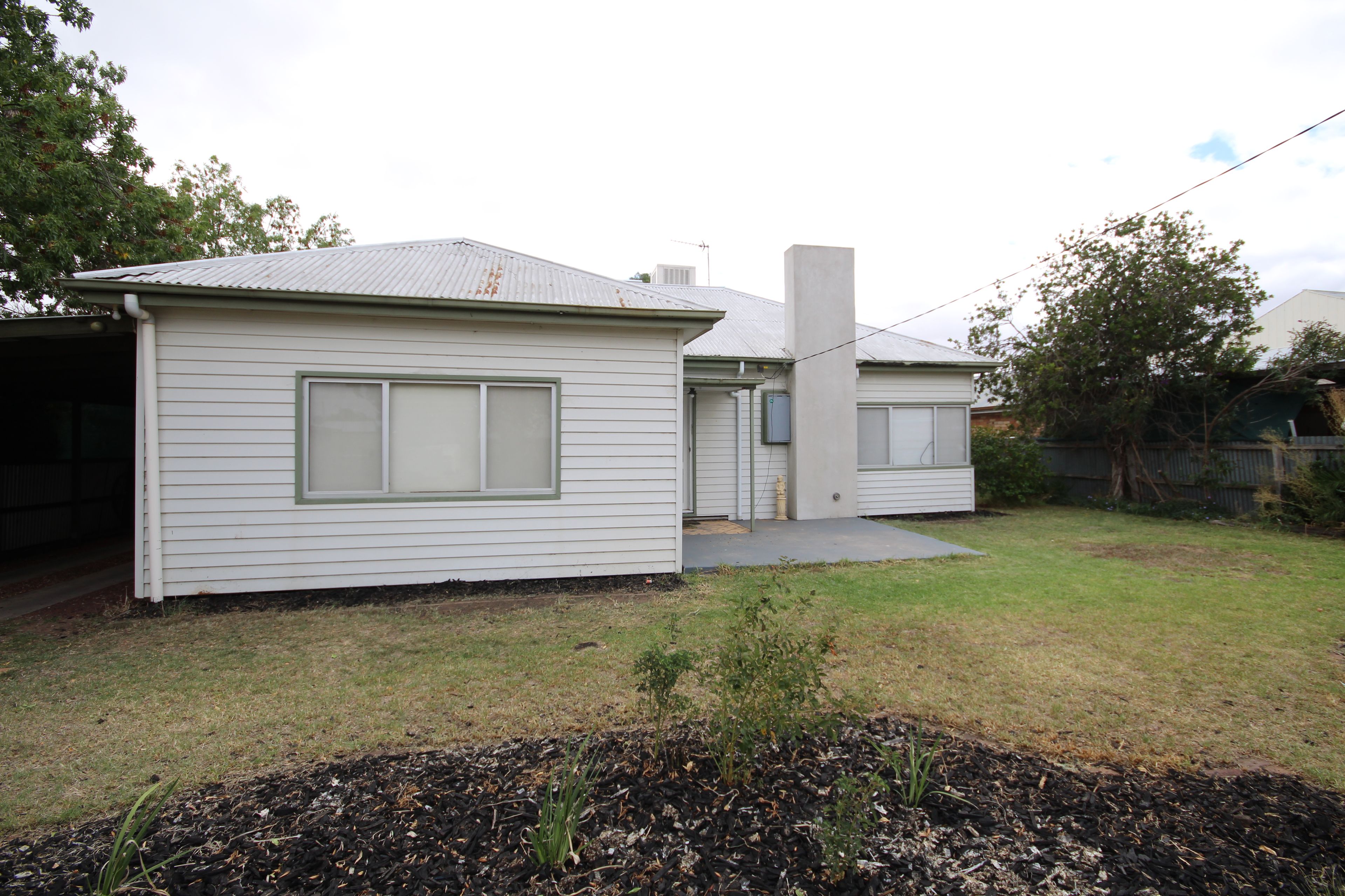 1 Lynott Street, Horsham VIC 3400